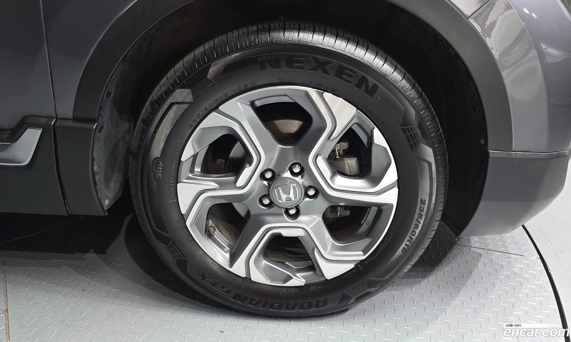 Honda CR-V 2019 5J6RW1870KL520021 — 3
