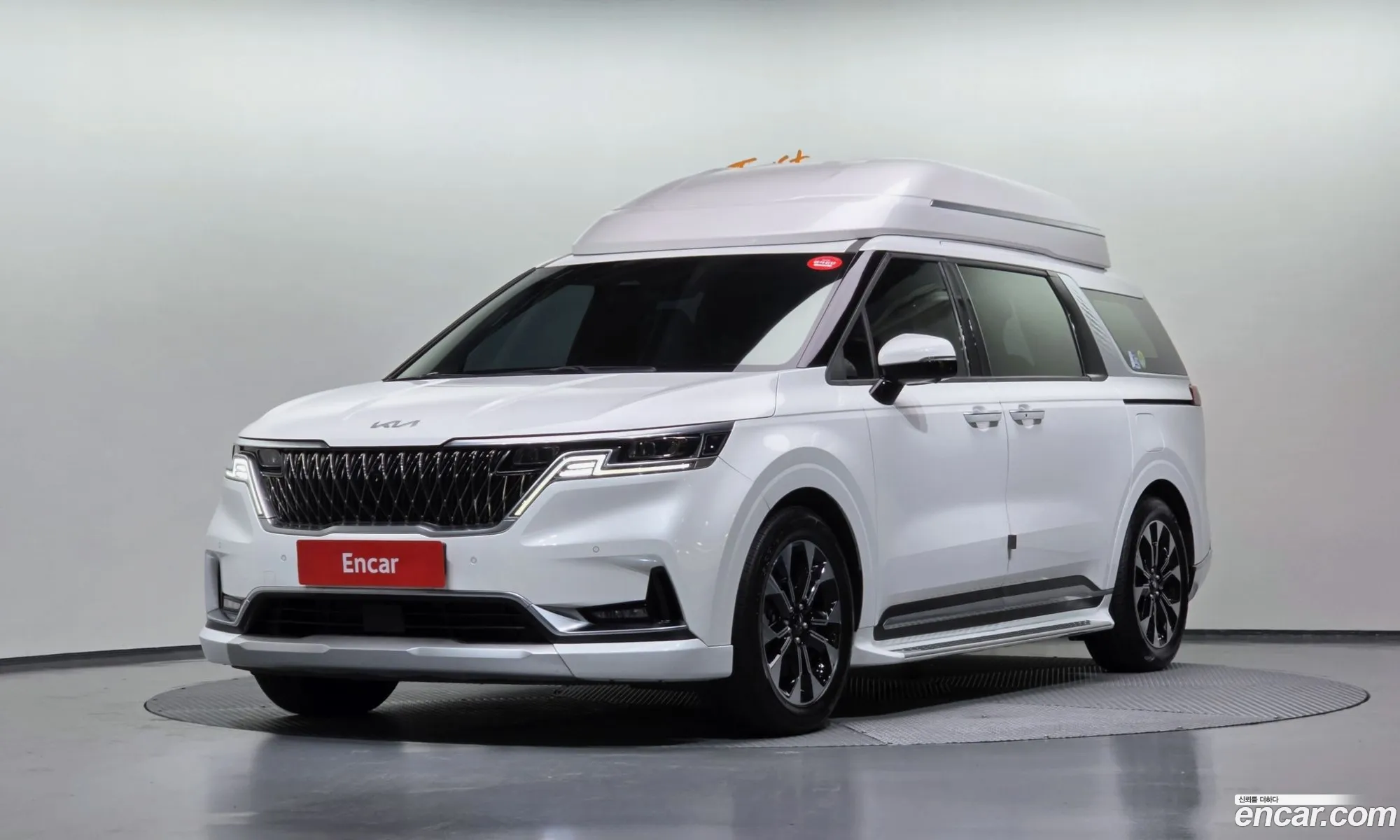 Kia Carnival 2021 — 4