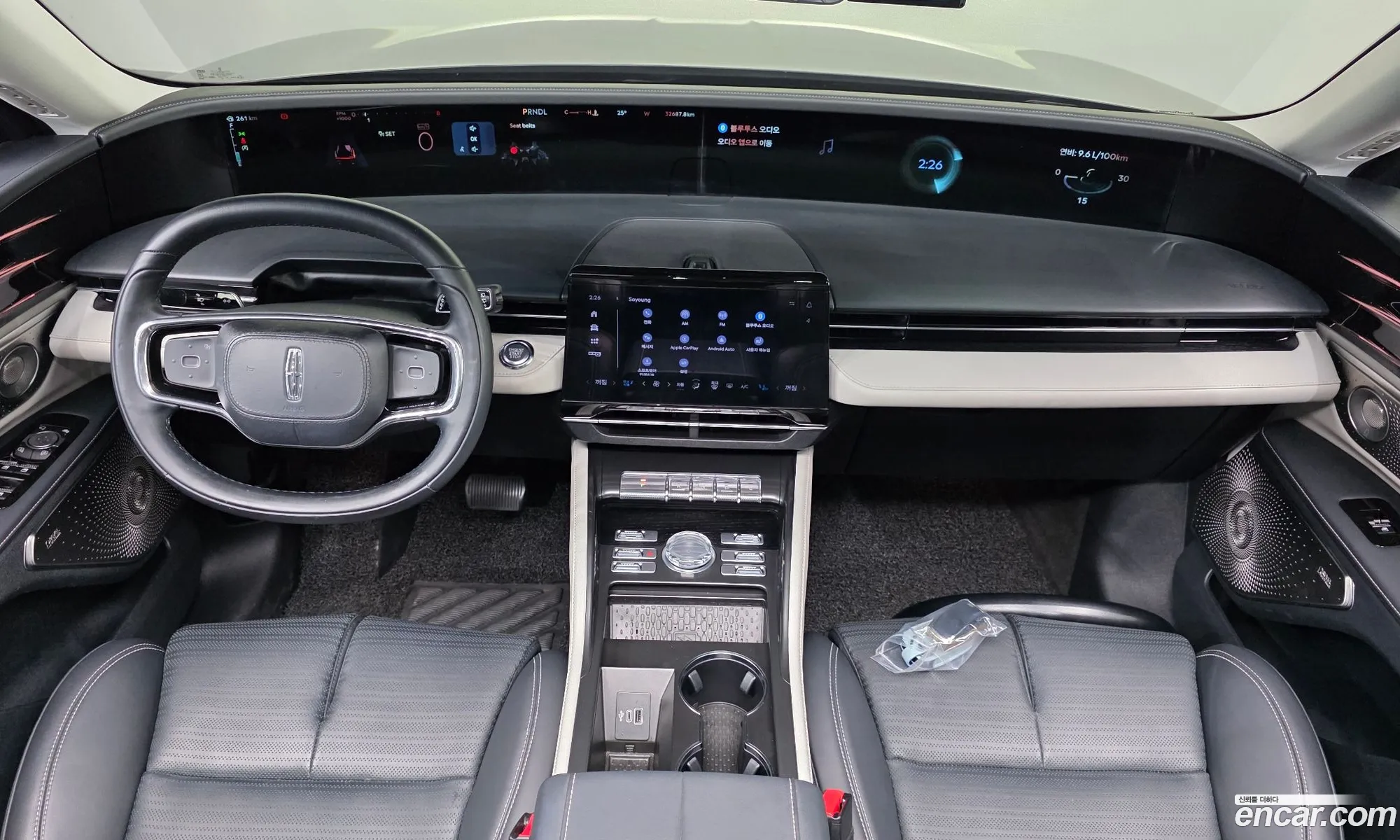 Lincoln Nautilus 2024 — 10