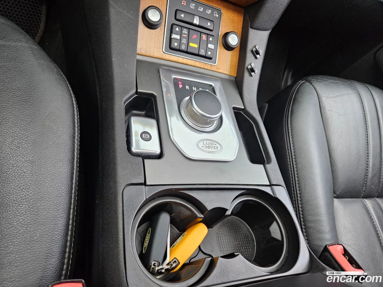 Land Rover Discovery 4 2011 — 16