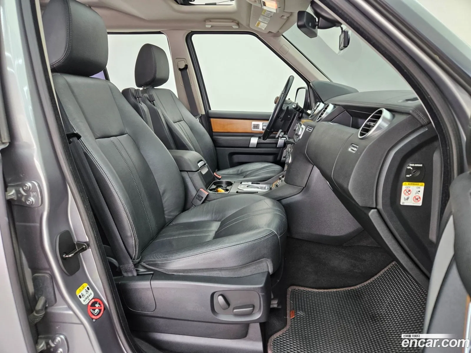 Land Rover Discovery 4 2011 — 5