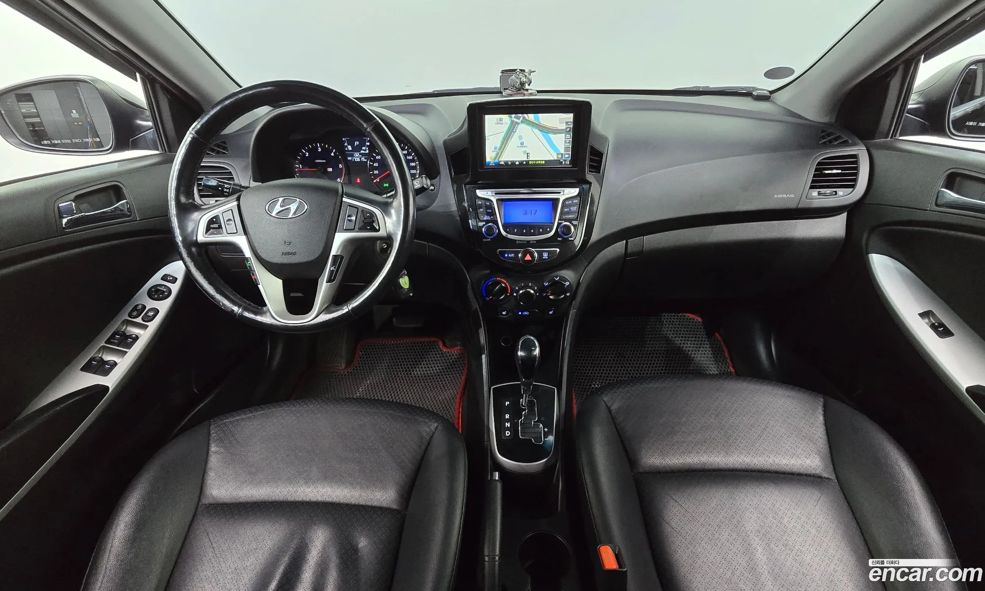 Hyundai Accent 2014 — 3