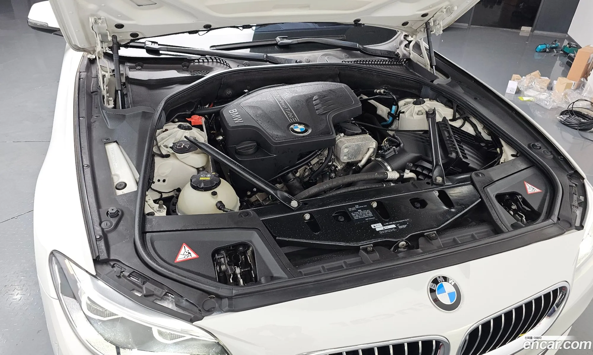 BMW 5 Series 2016 WBA5A5100GG178794 — 12