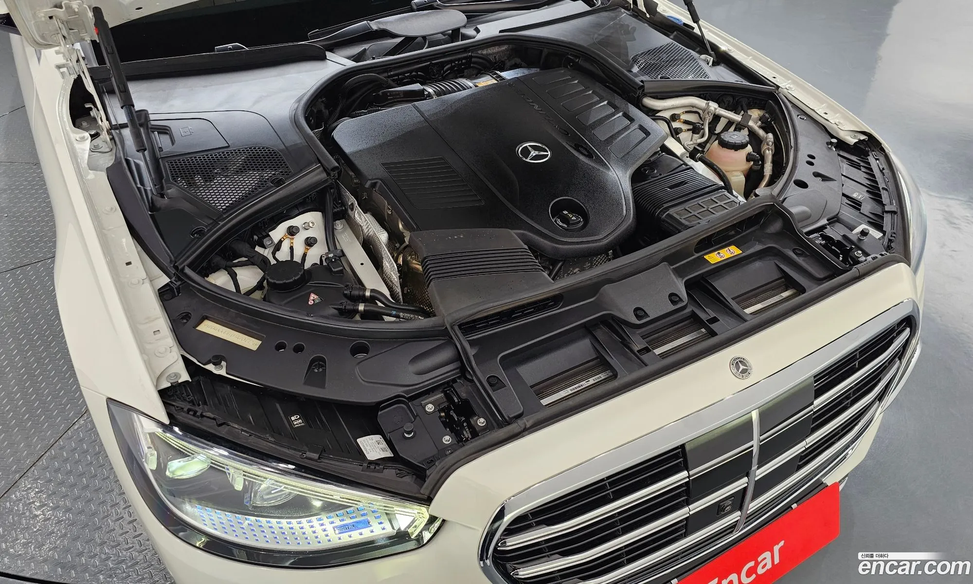 Mercedes-Benz S-Class W223 2023 — 24