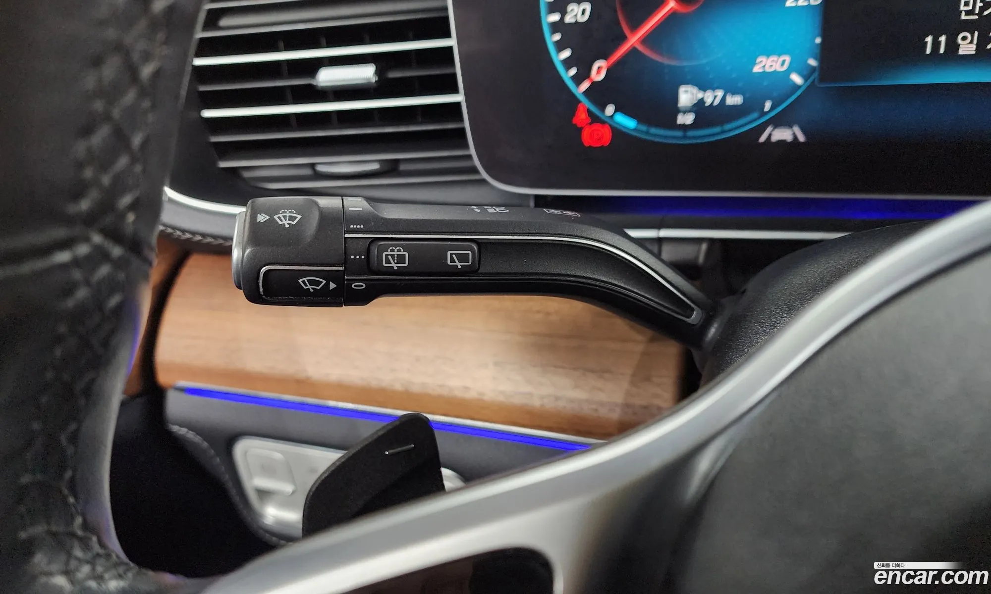 Mercedes-Benz GLE-Class W167 2019 — 36