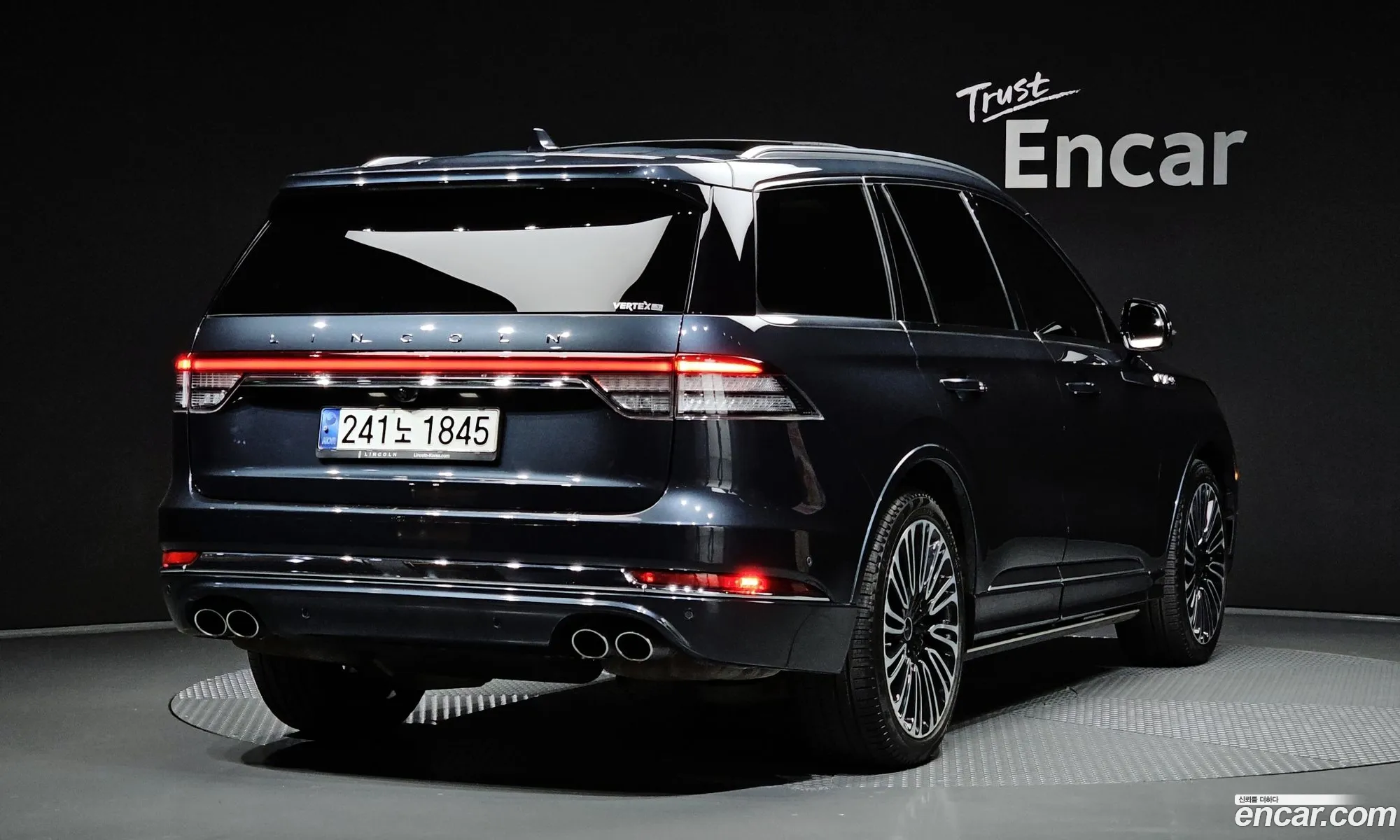 Lincoln Aviator 2020 — 15