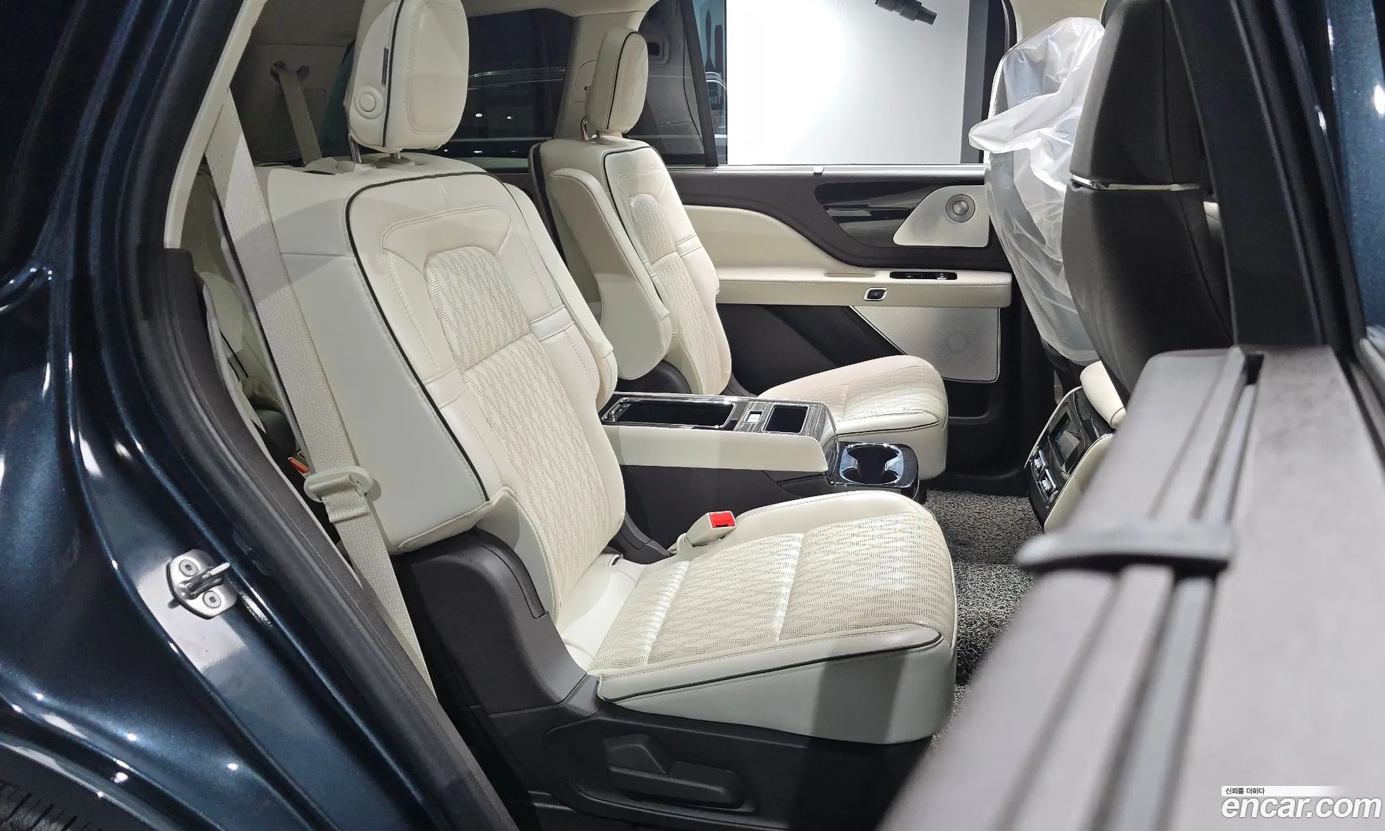 Lincoln Aviator 2020 — 14