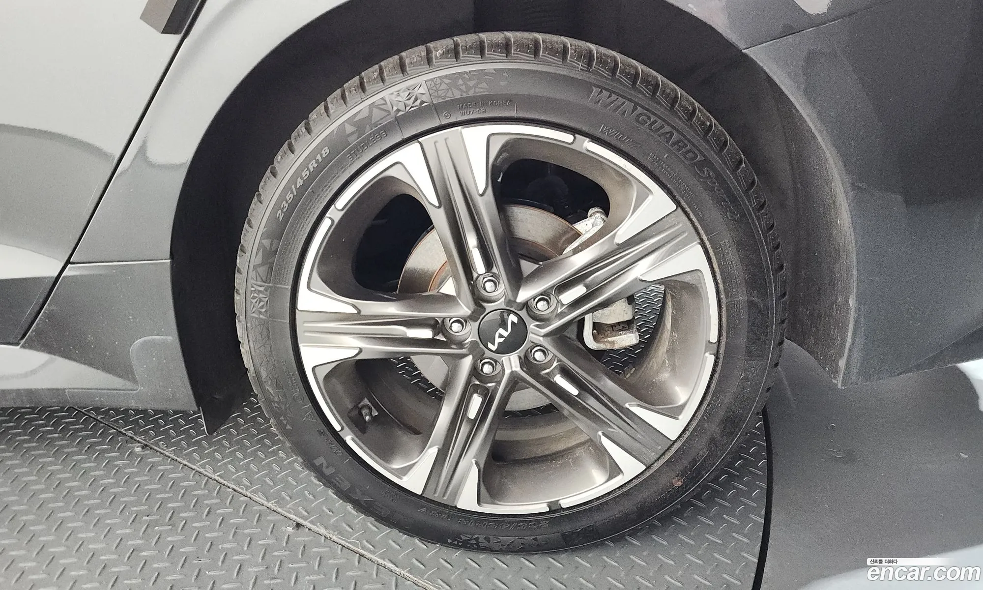 Kia K5 2023 — 19