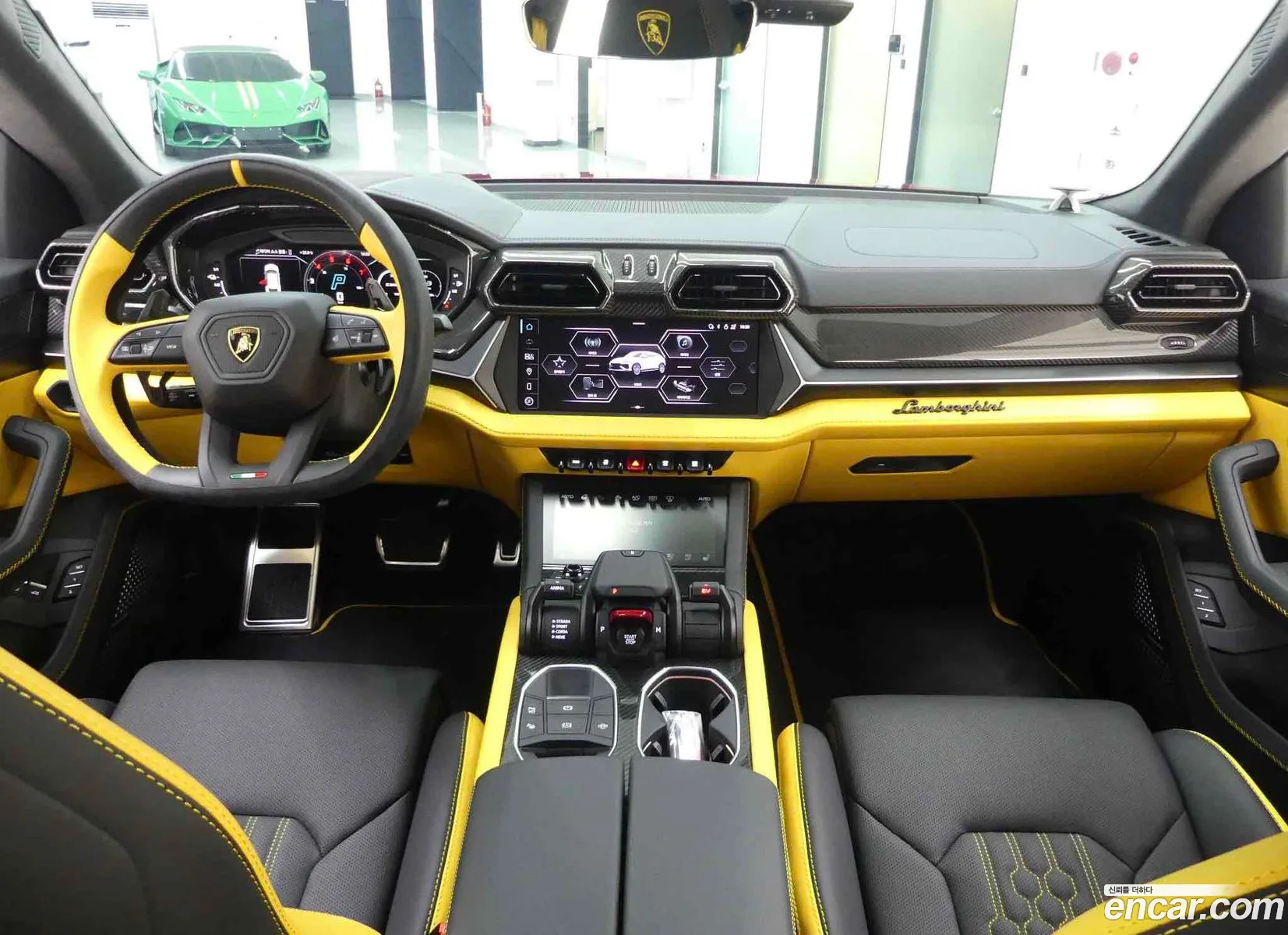 Lamborghini Urus 2025 — 2