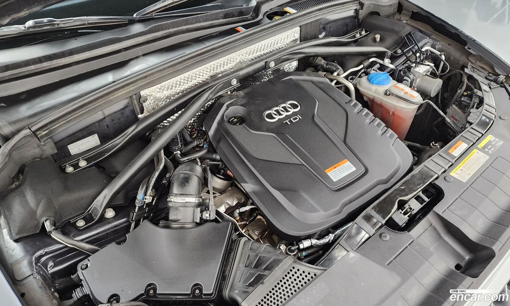 Audi Q5 2016 WAUZZZ8R0GA101805 — 18