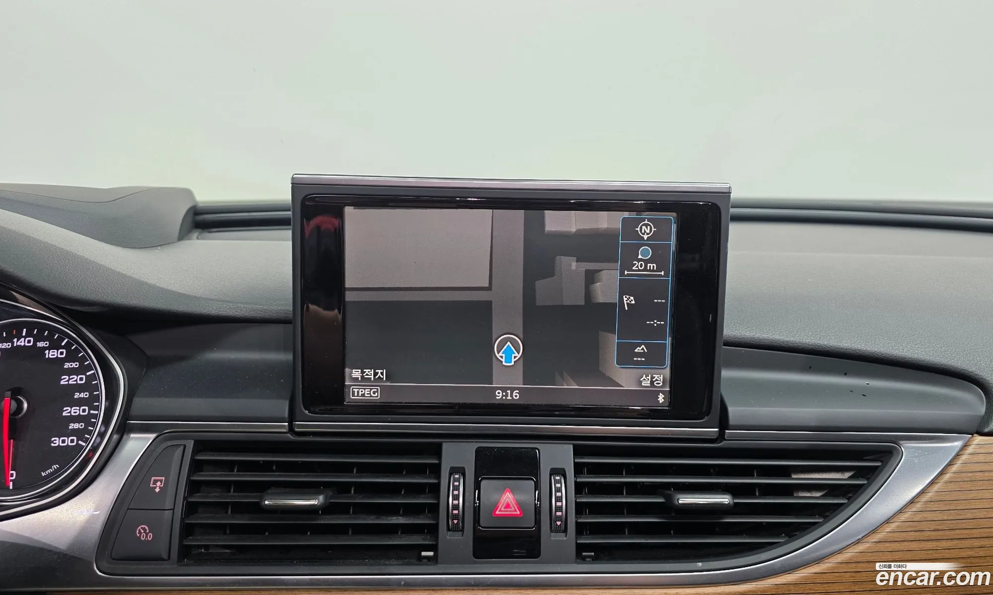 Audi A6 2016 WAUZZZ4G0GN194290 — 17