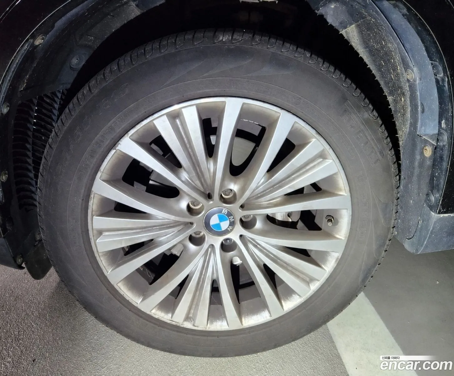 BMW X5 2015 — 7