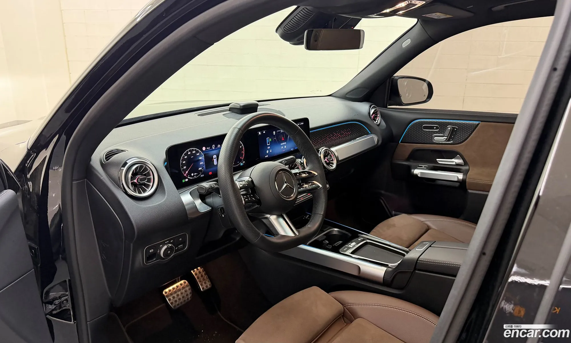 Mercedes-Benz GLB-Class X247 2025 — 19