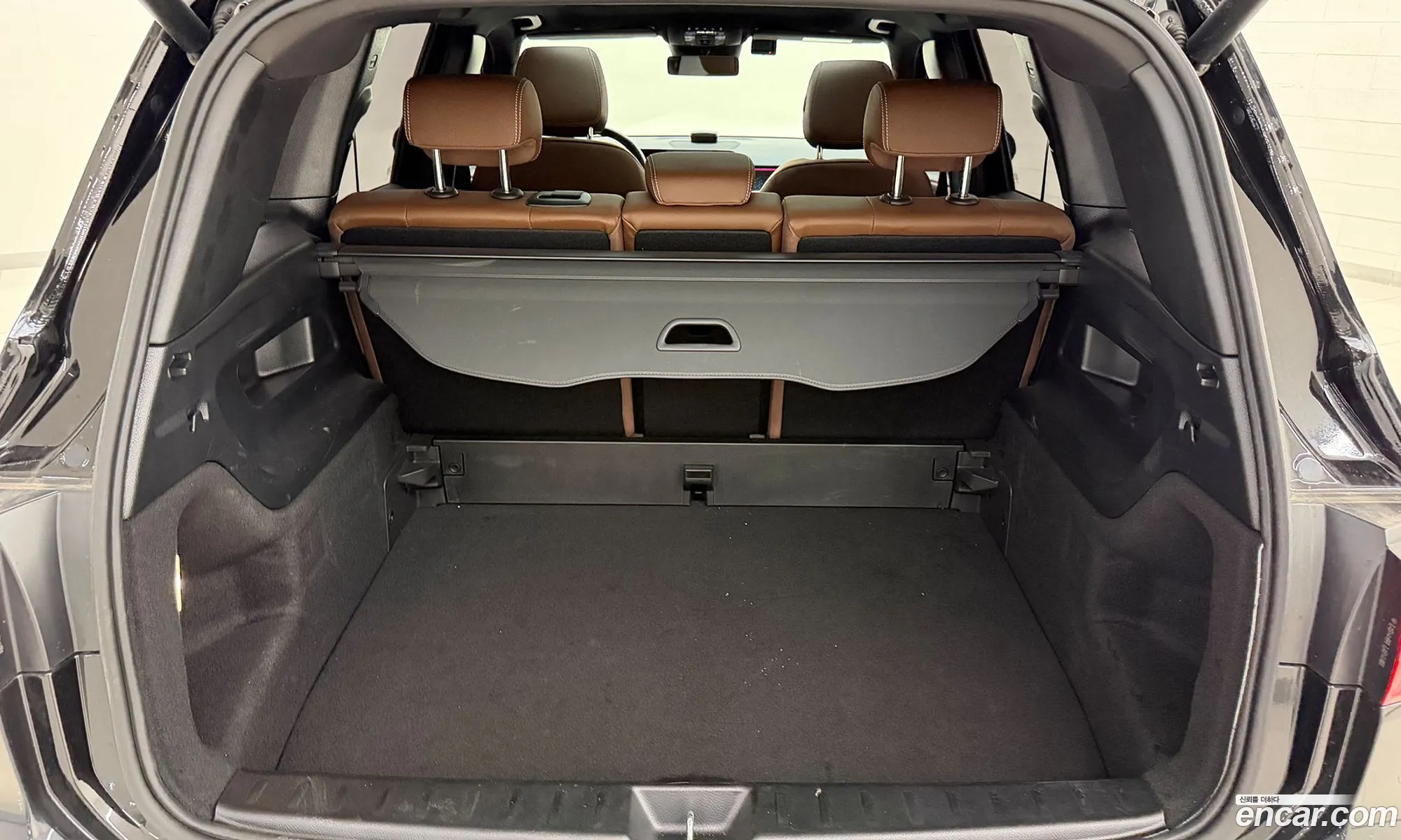 Mercedes-Benz GLB-Class X247 2025 — 17
