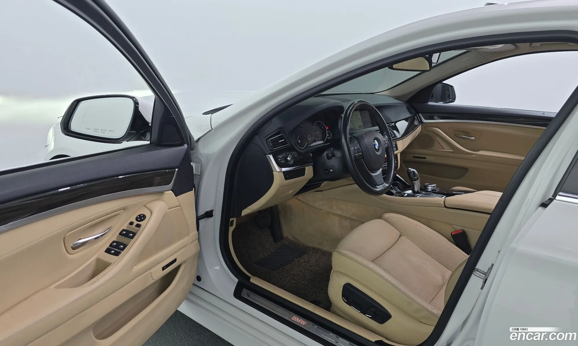 BMW 5 Series 2016 — 8