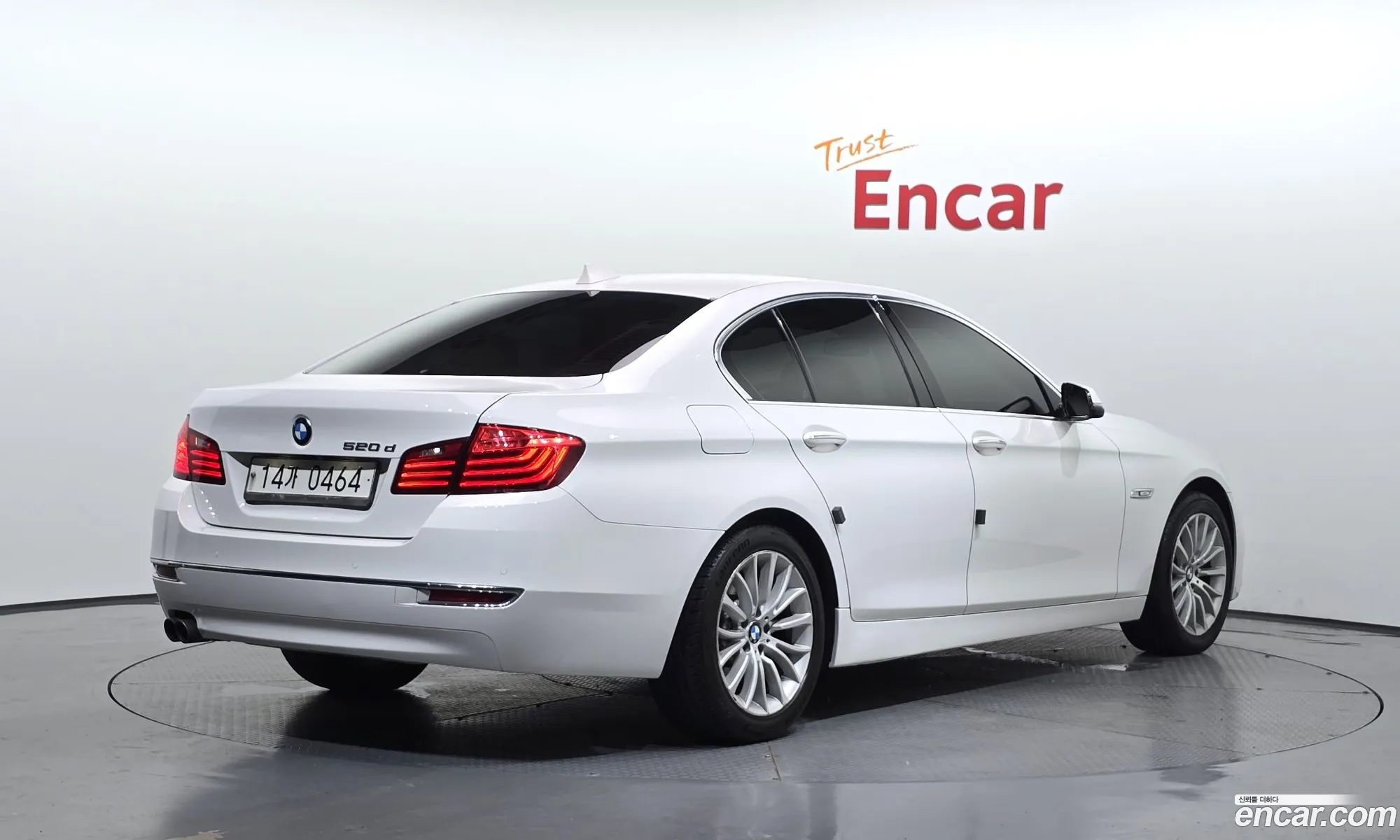 BMW 5 Series 2016 — 10
