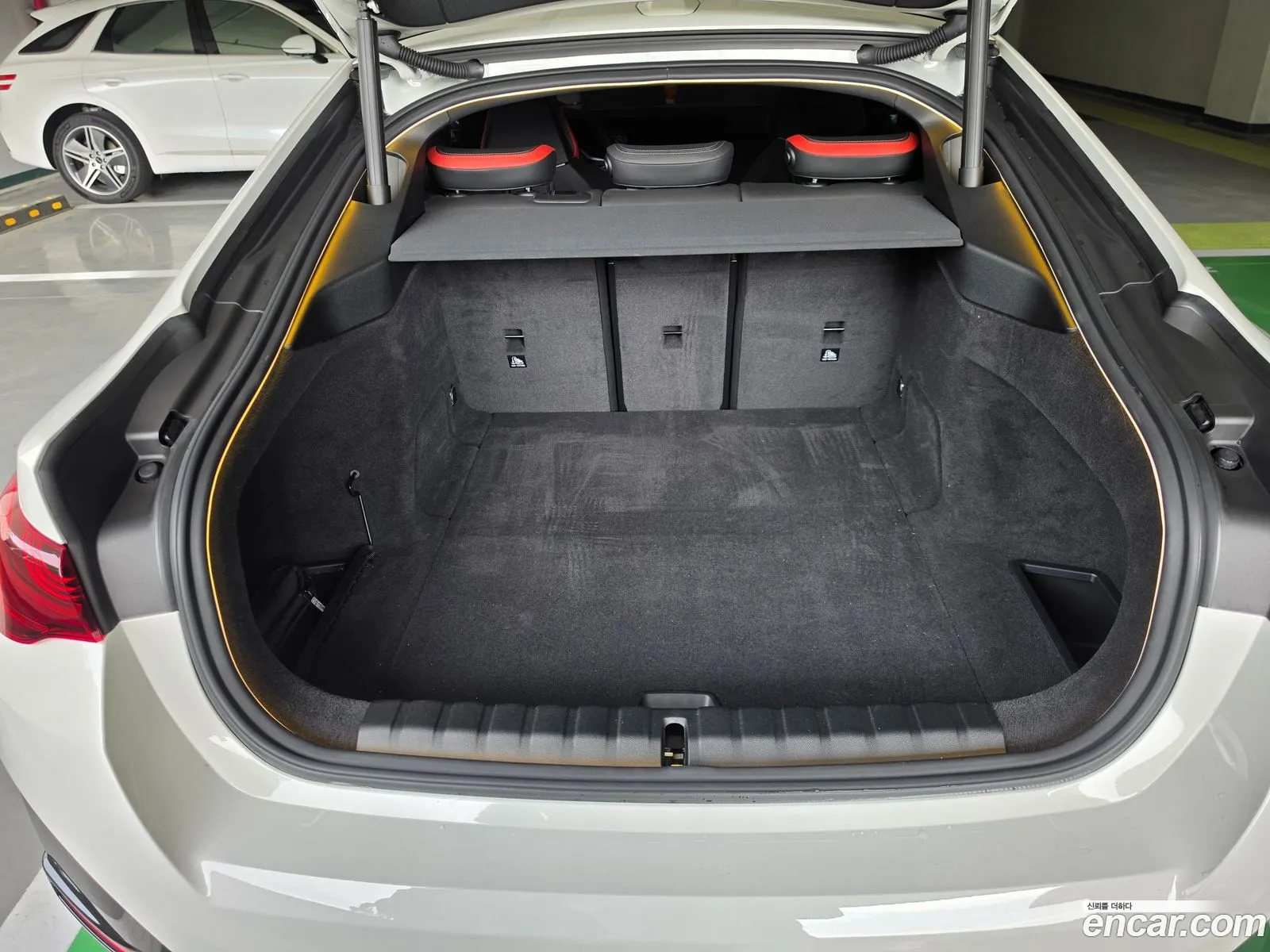BMW i4 2025 — 8
