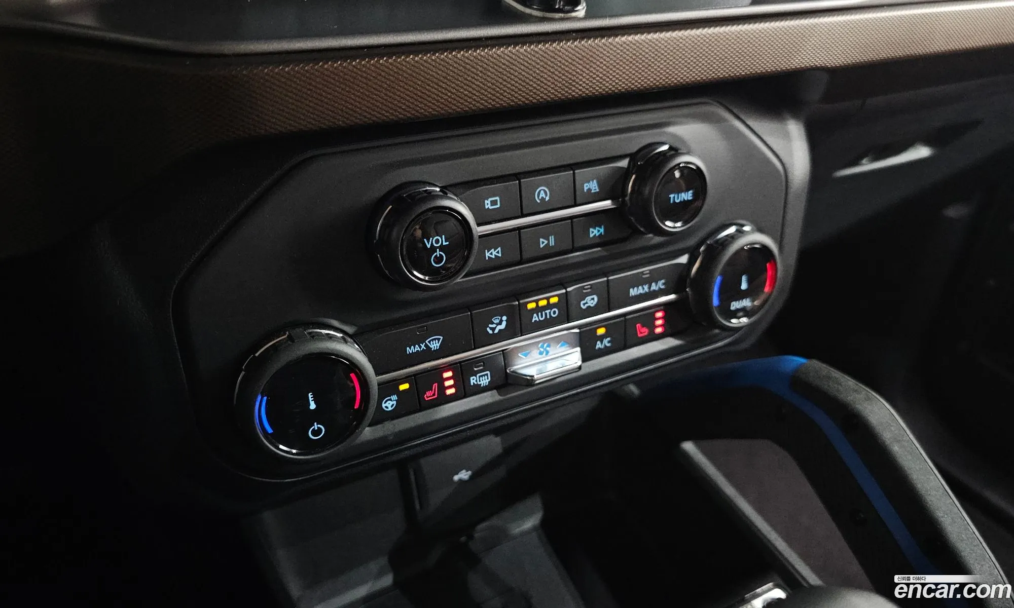 Ford Bronco 6th Gen 2022 1FMEE5DP2NLB55307 — 7