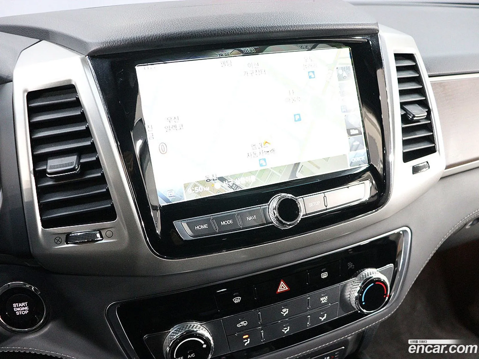 KG Mobility (SsangYong) G4 Rexton 2018 — 3