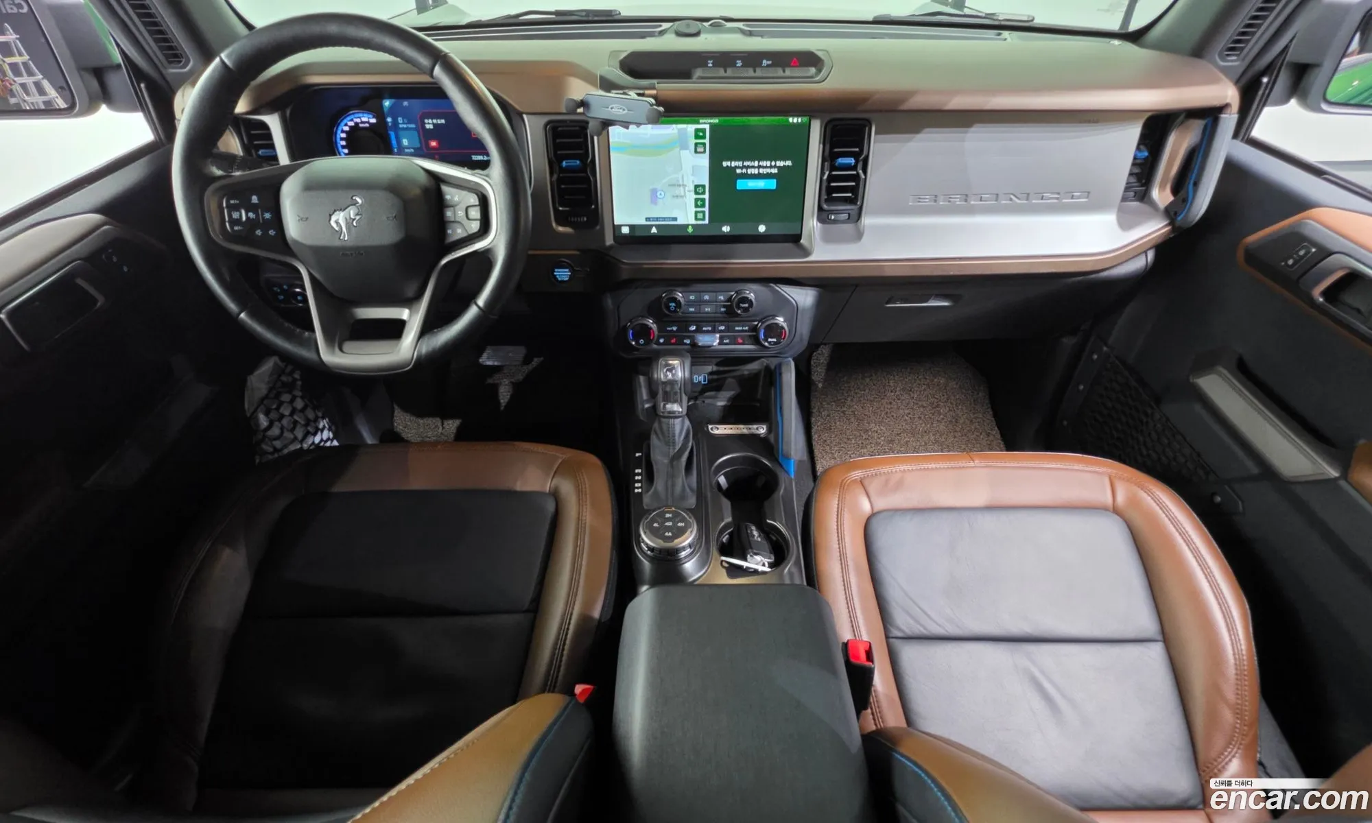 Ford Bronco 6th Gen 2023 1FMEE5DP — 3