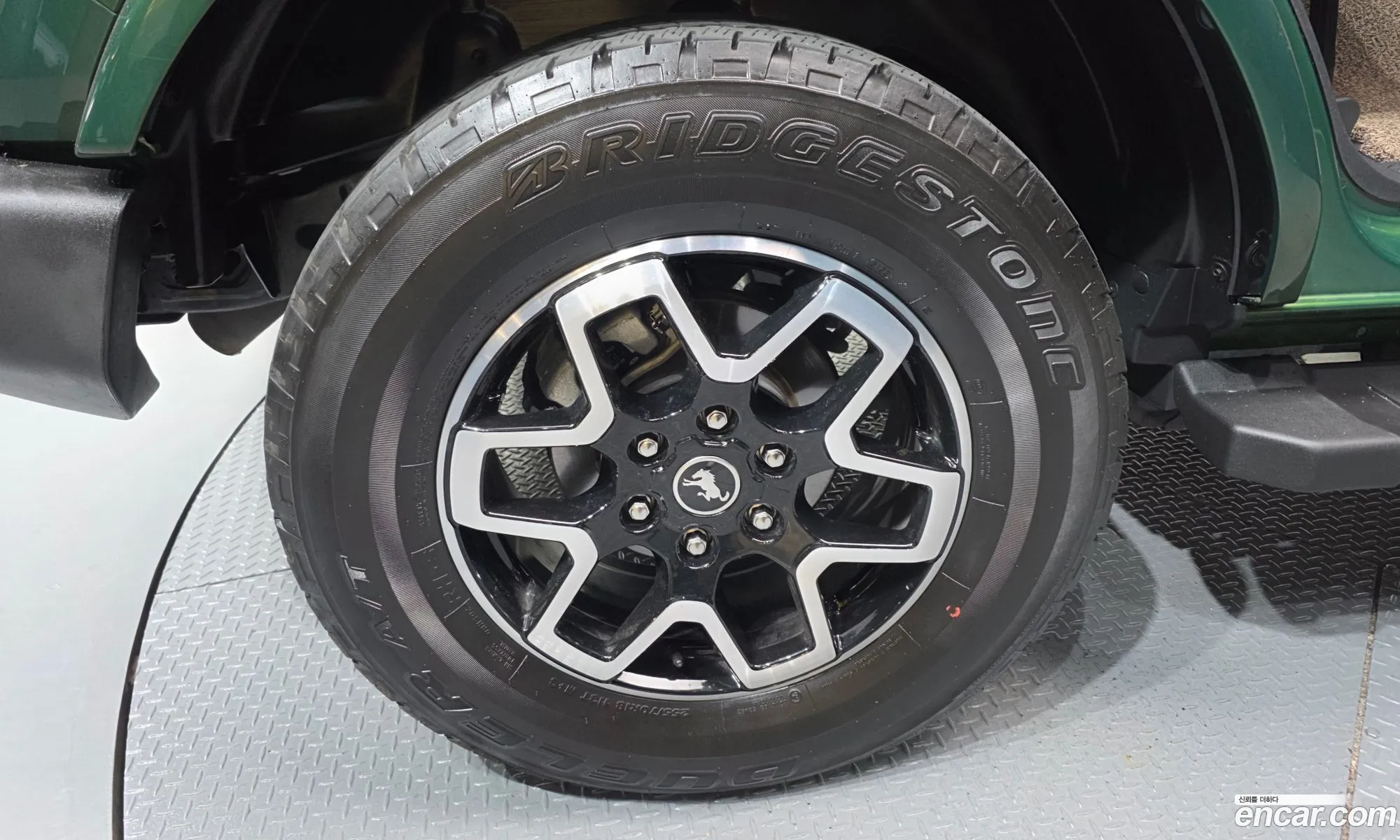Ford Bronco 6th Gen 2023 1FMEE5DP — 10