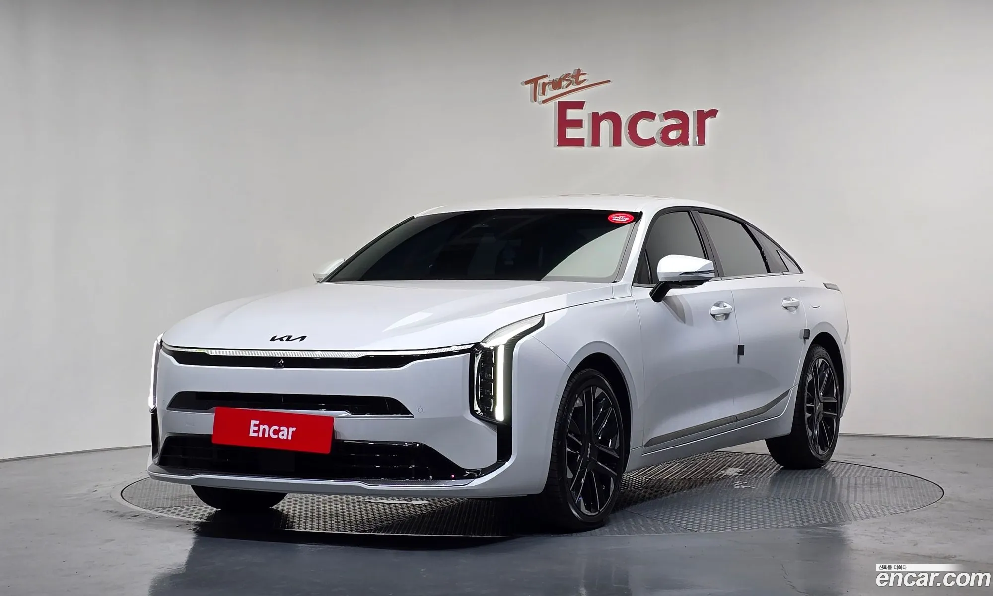 Kia K8 Hybrid 2026 — 3