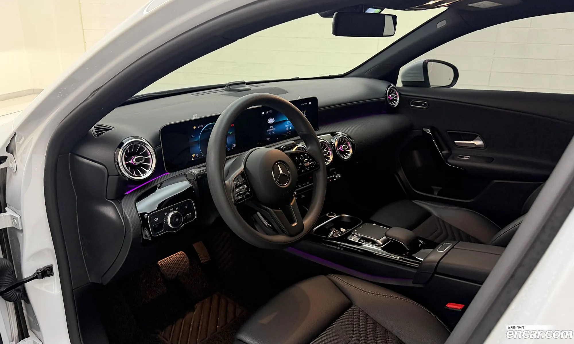 Mercedes-Benz A-Class W177 2020 — 14