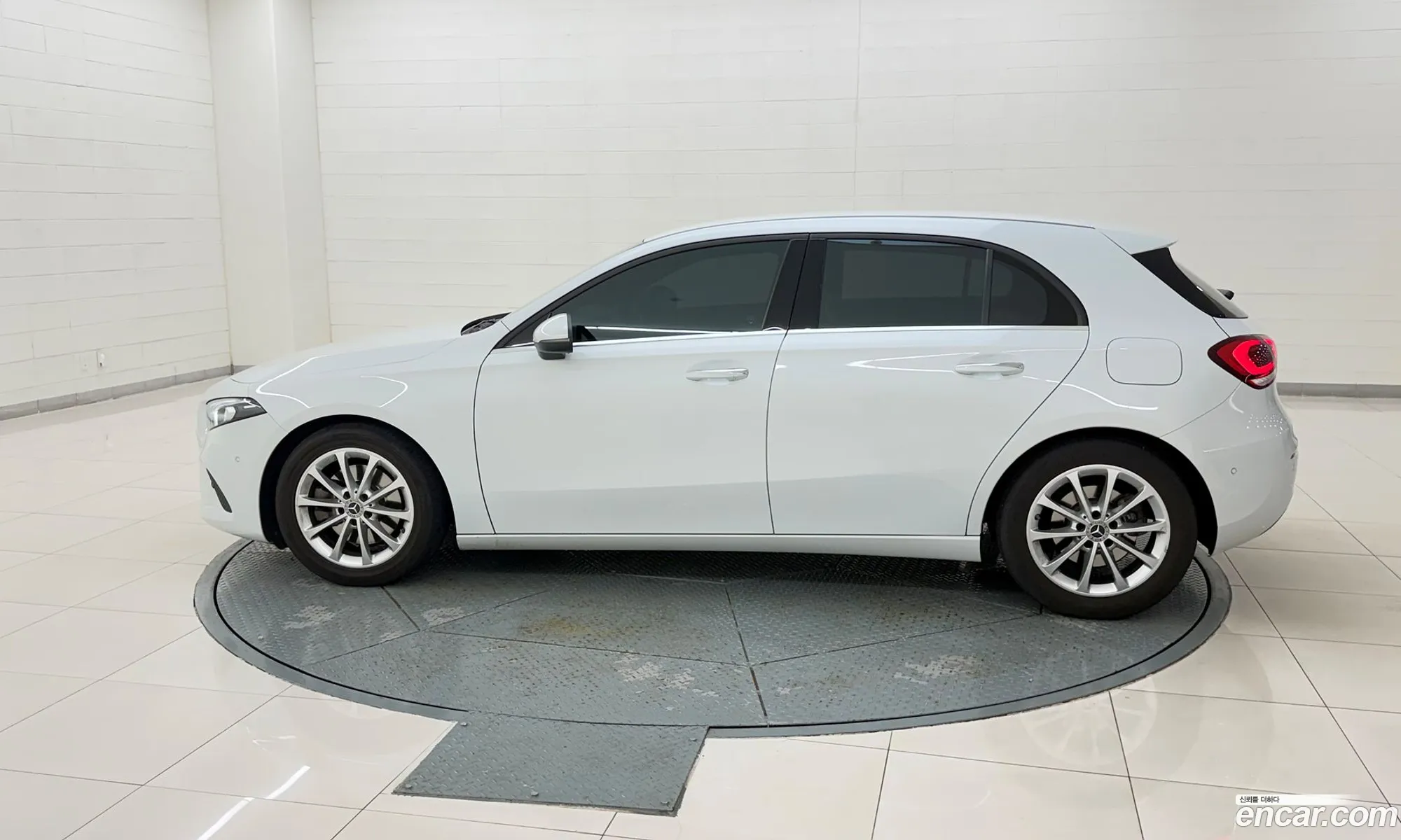 Mercedes-Benz A-Class W177 2020 — 11