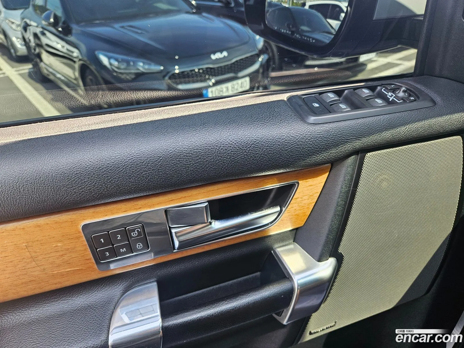 Land Rover Discovery 4 2014 — 3