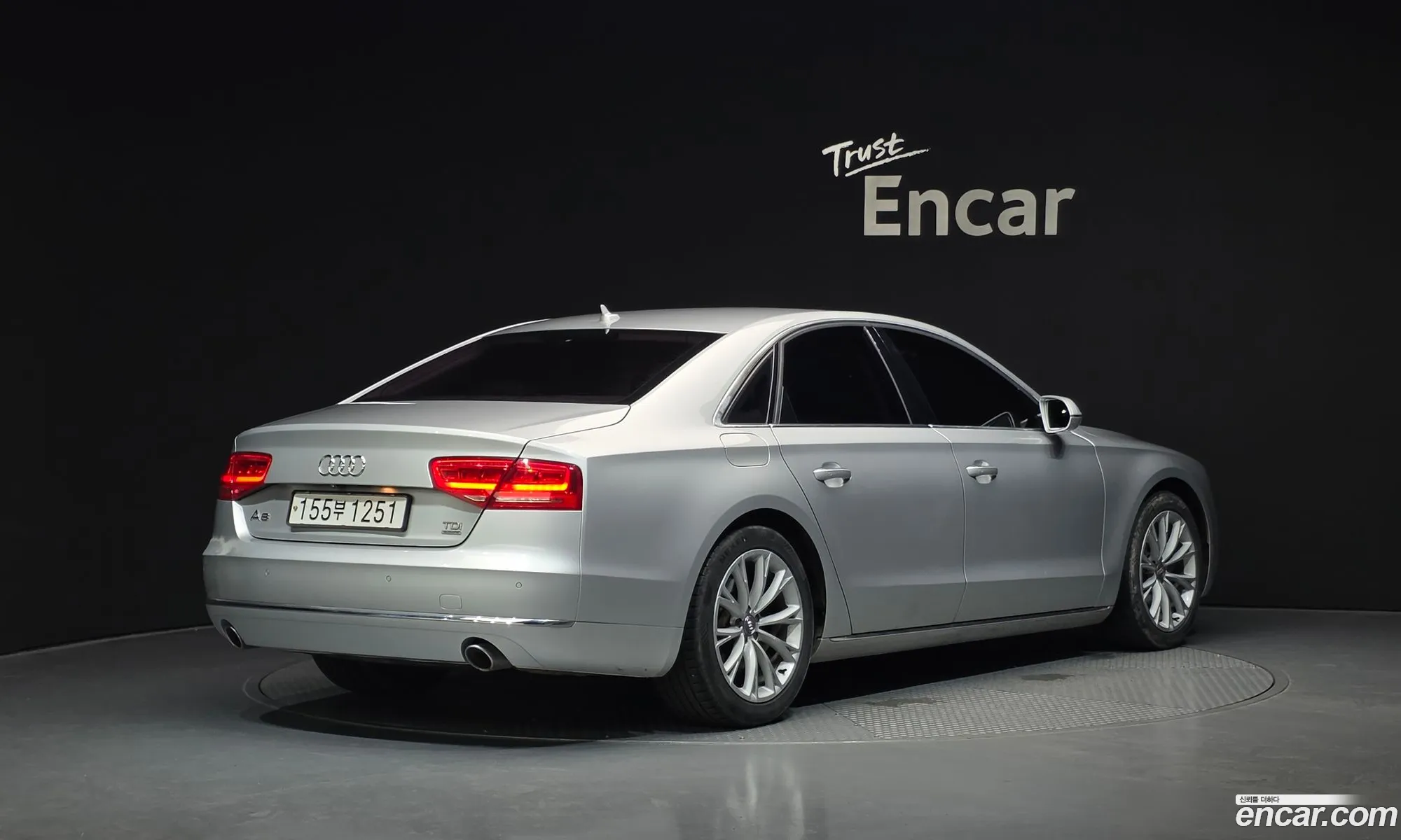 Audi A8 2013 WAUZZZ4H9EN002368 — 19