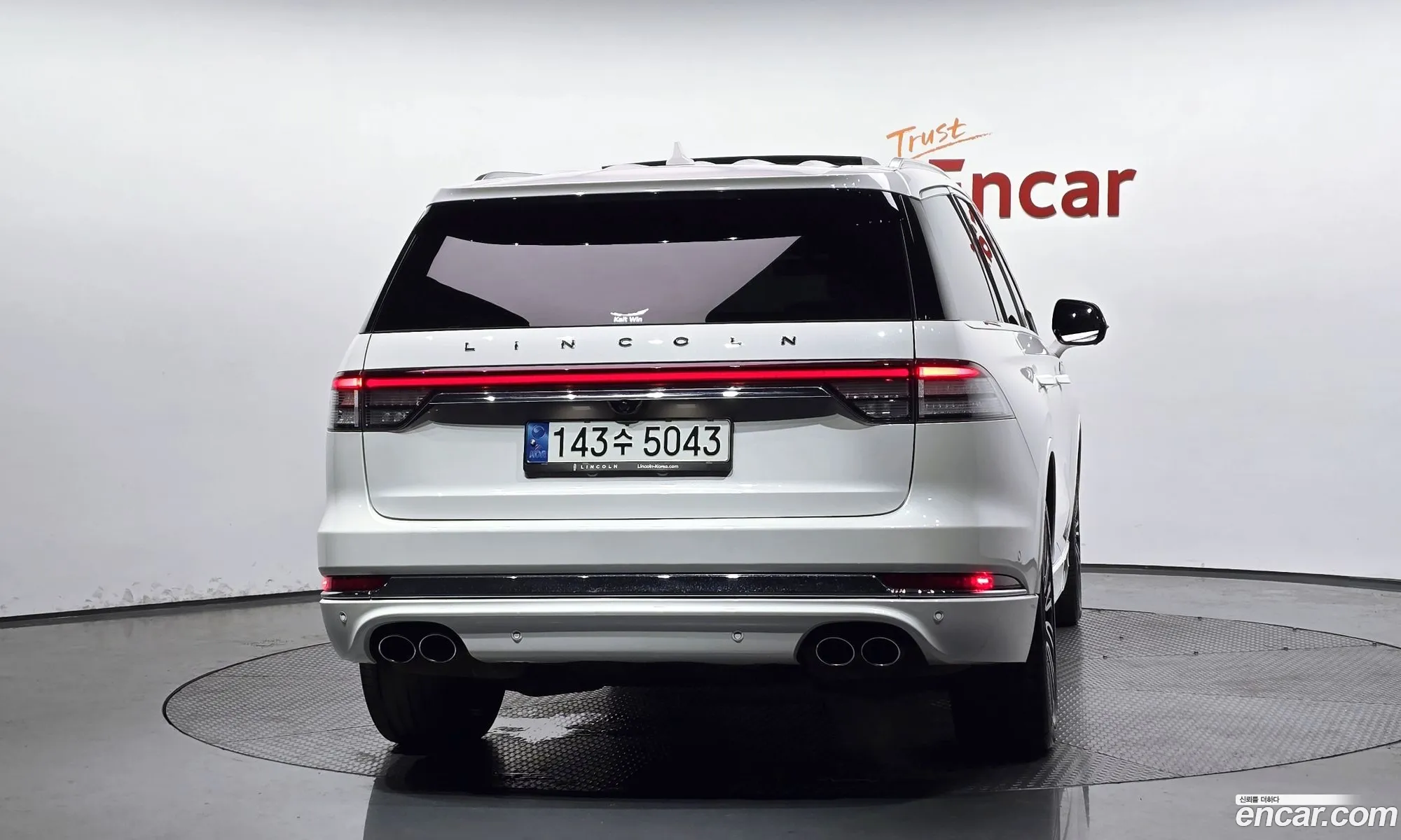 Lincoln Aviator 2020 5LM5J9XC7MGL01409 — 16