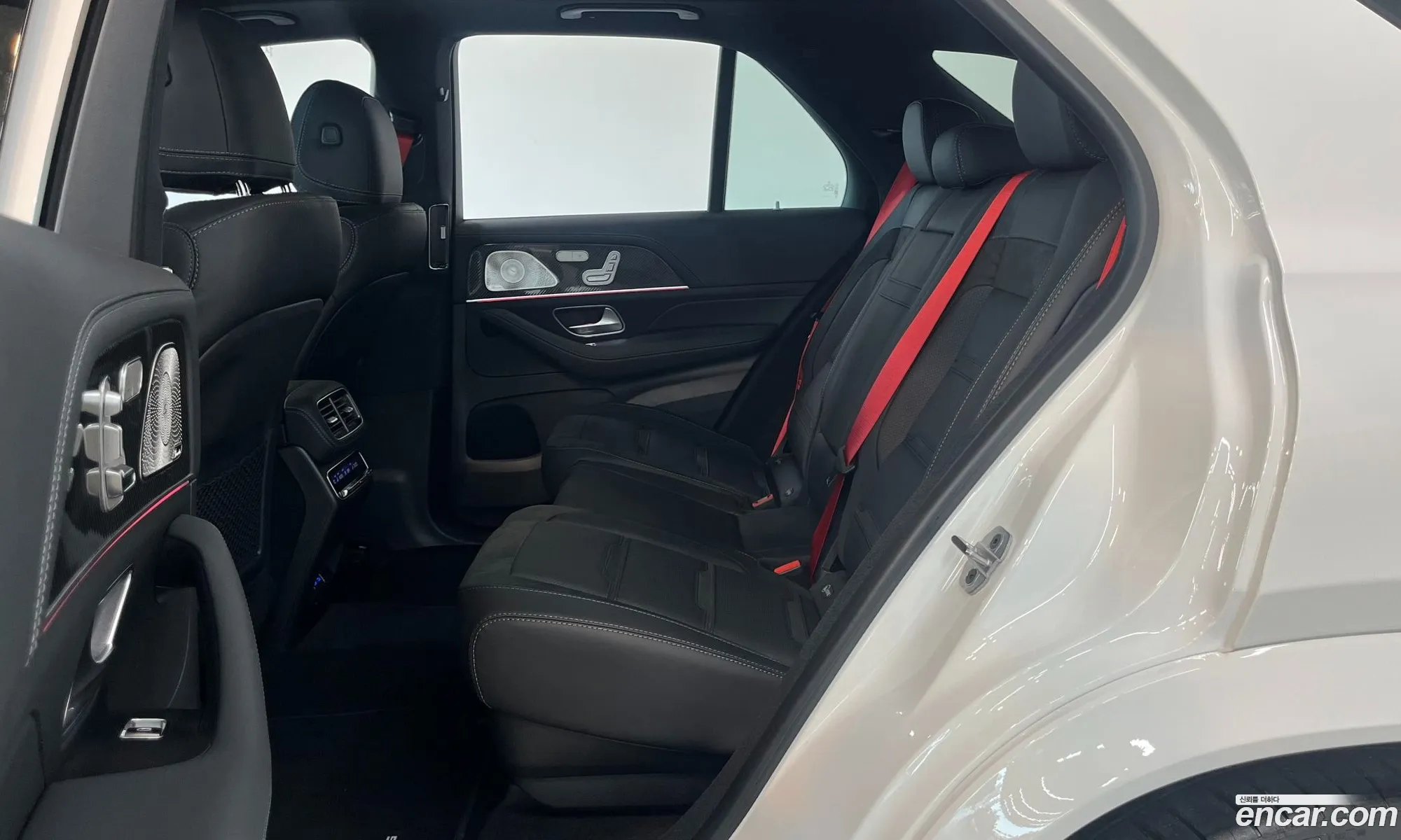 Mercedes-Benz GLE-Class W167 2025 — 16