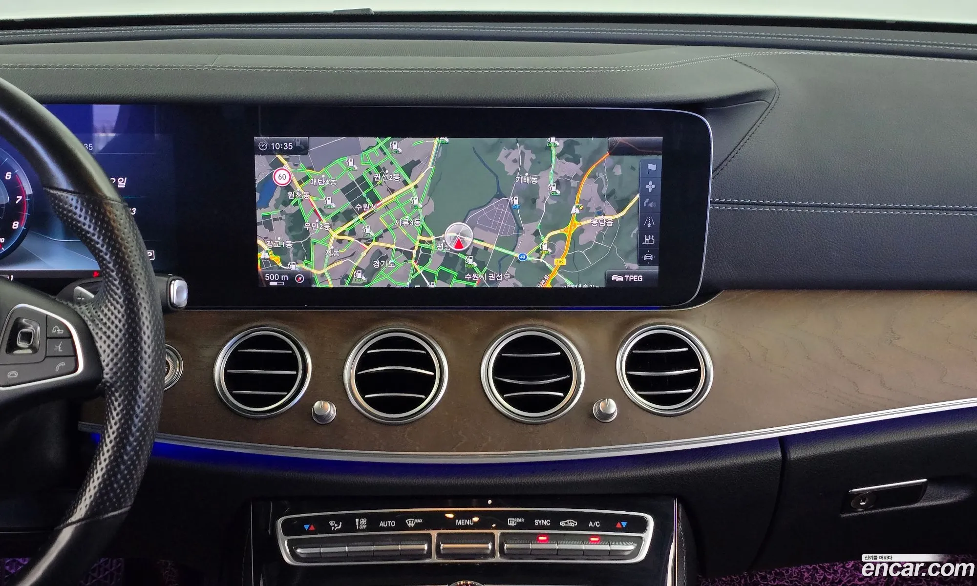 Mercedes-Benz E-Class W213 2017 — 19
