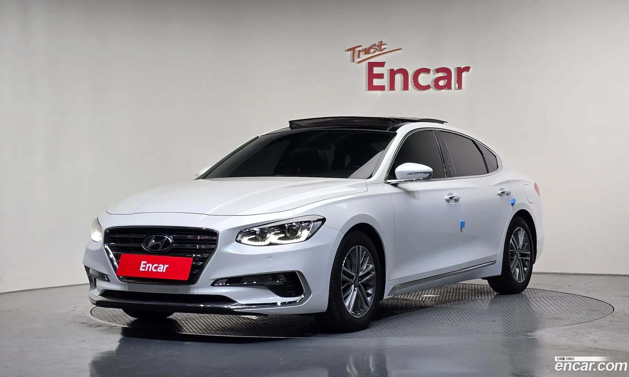 Hyundai Grandeur IG 2018 — 3