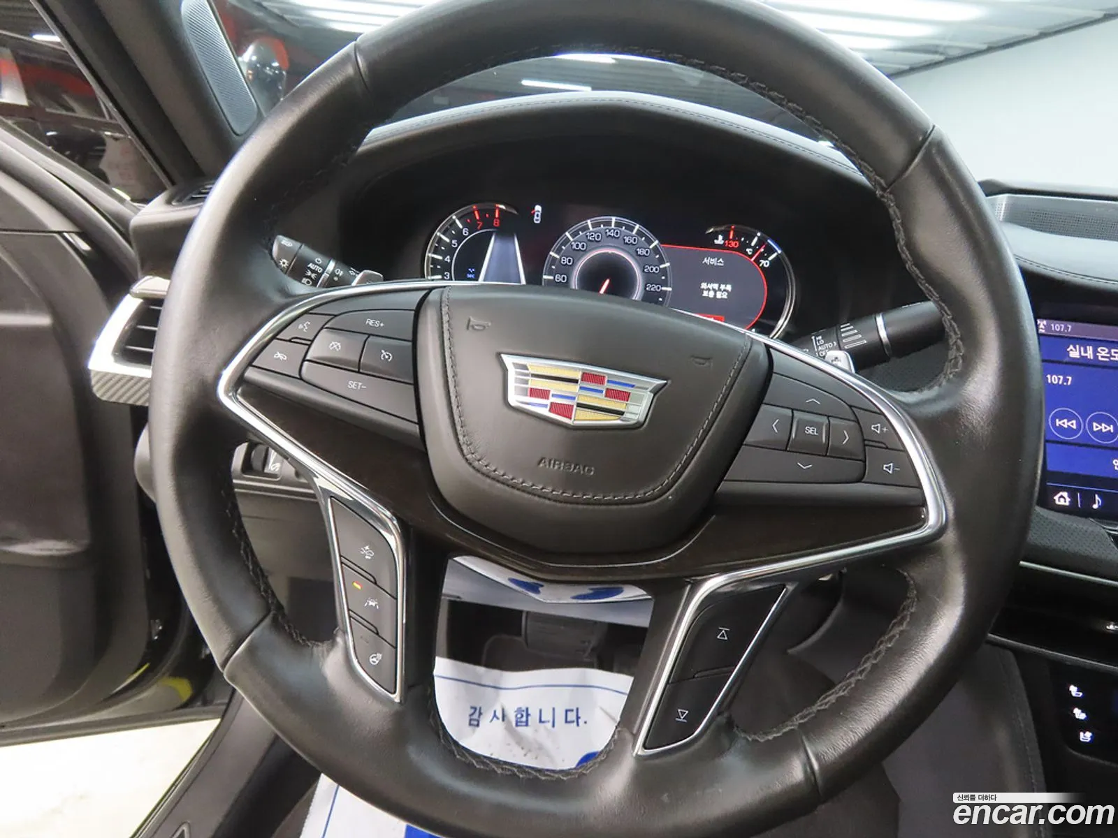 Cadillac CT6 2020 — 17