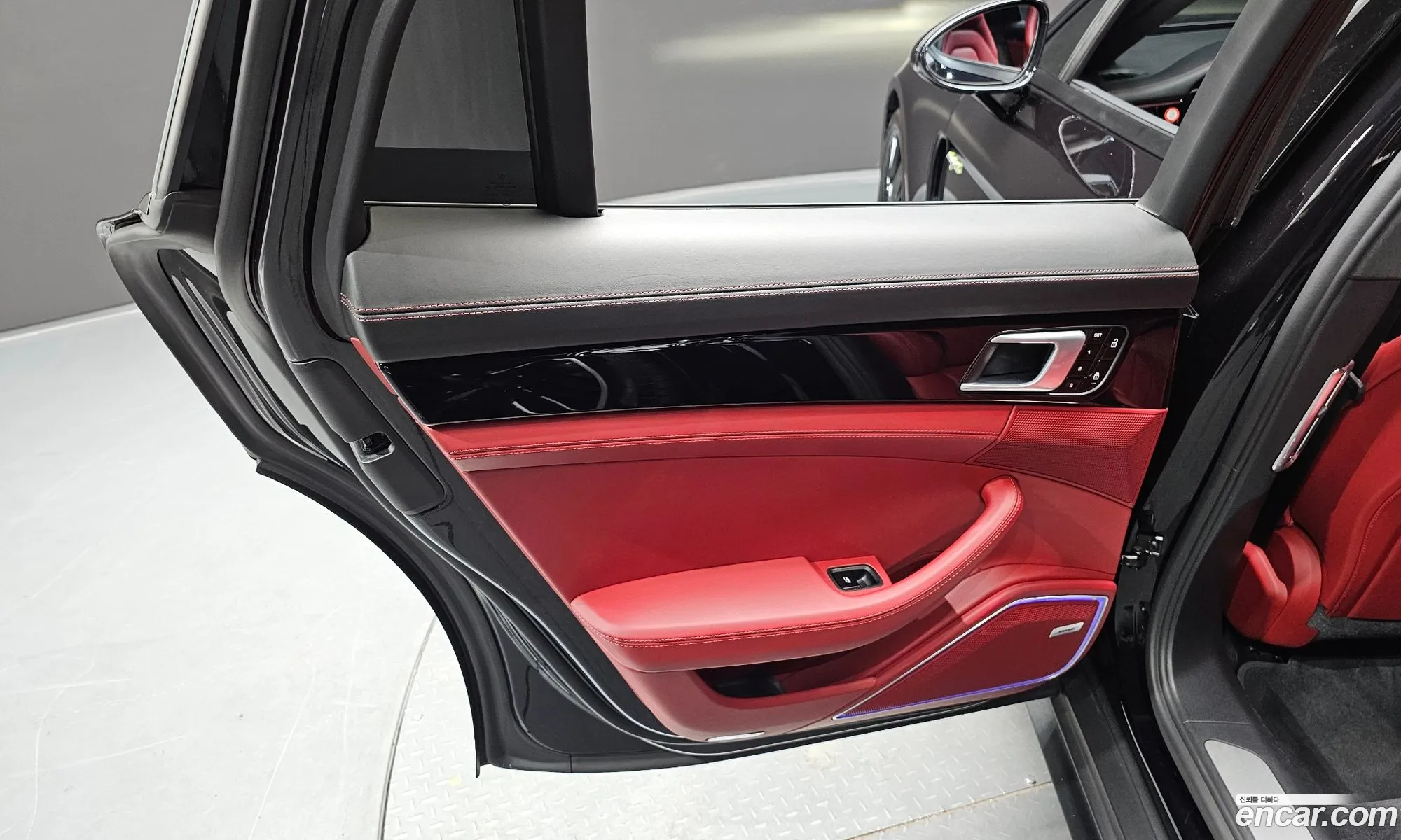 Porsche Panamera 2020 WP0AE2975LL131932 — 4