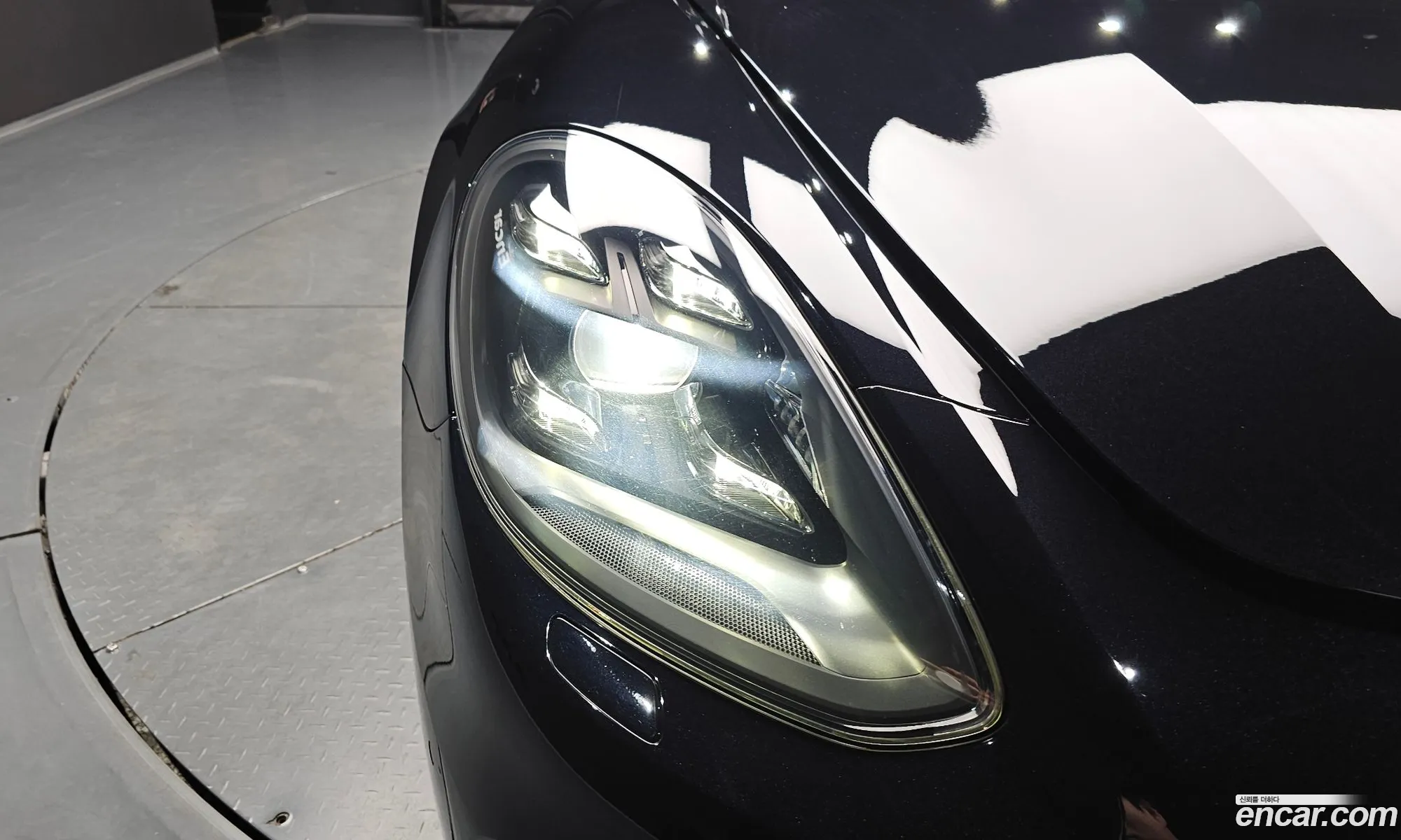 Porsche Panamera 2020 WP0AE2975LL131932 — 3