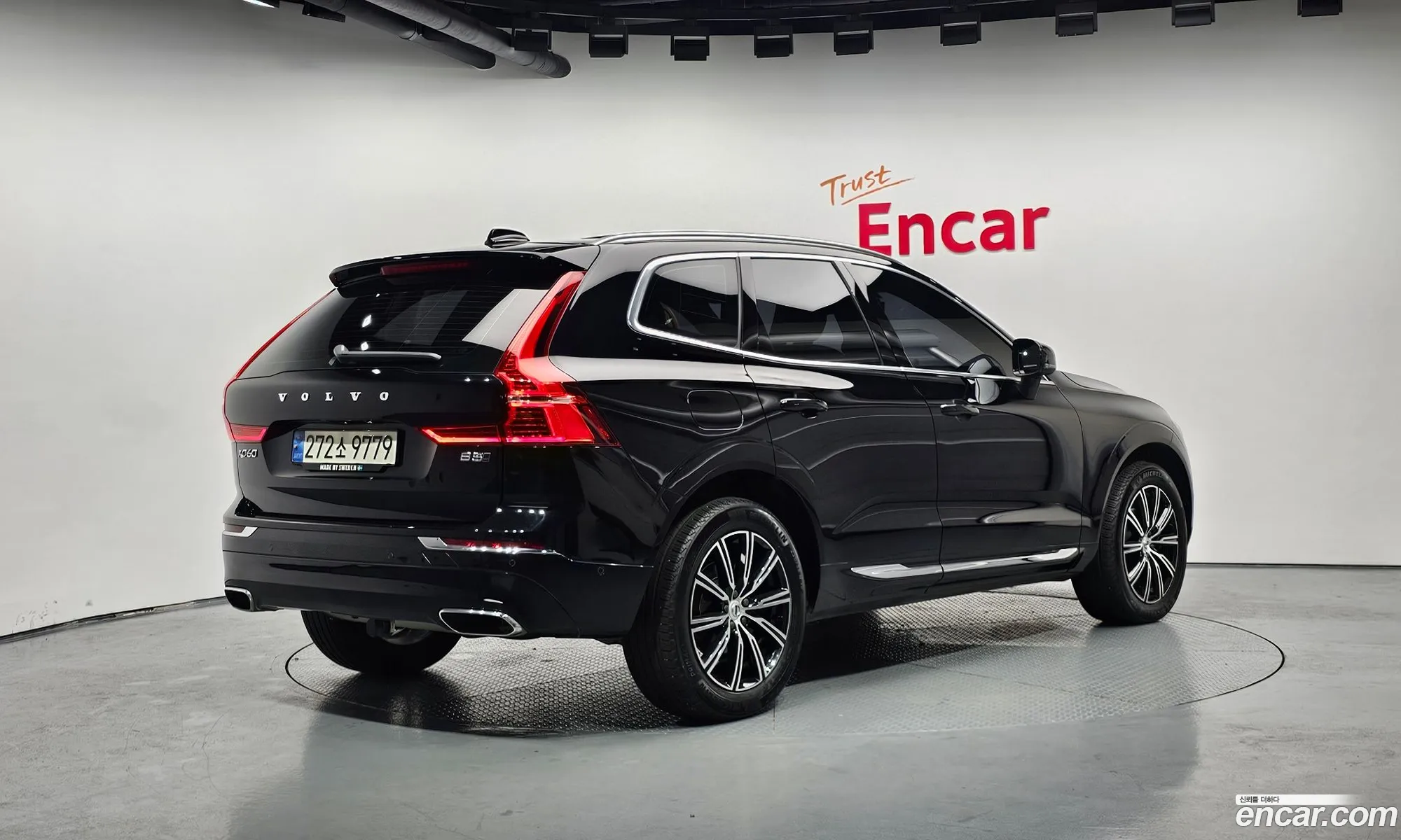 Volvo XC60 2021 — 30