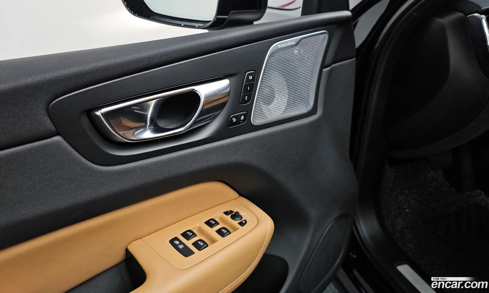 Volvo XC60 2021 — 8