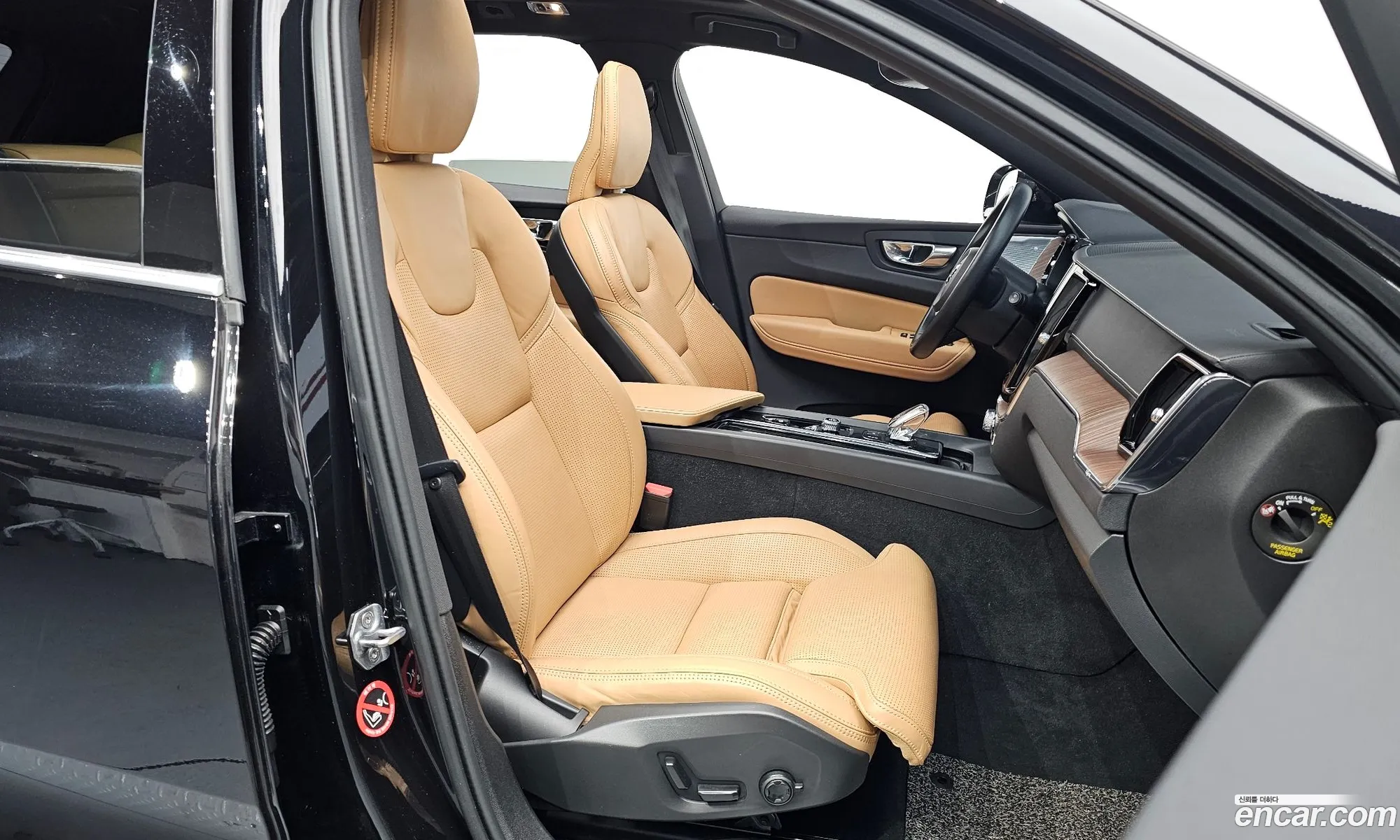 Volvo XC60 2021 — 6