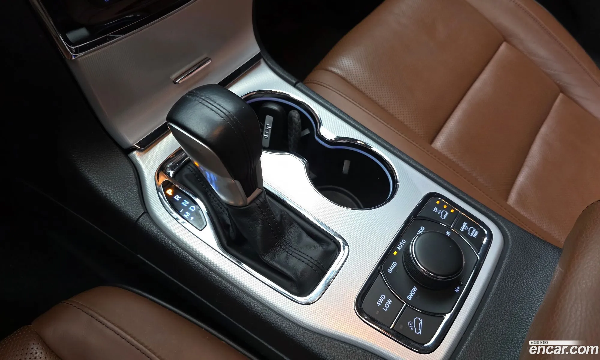 Jeep Grand Cherokee 2021 — 17
