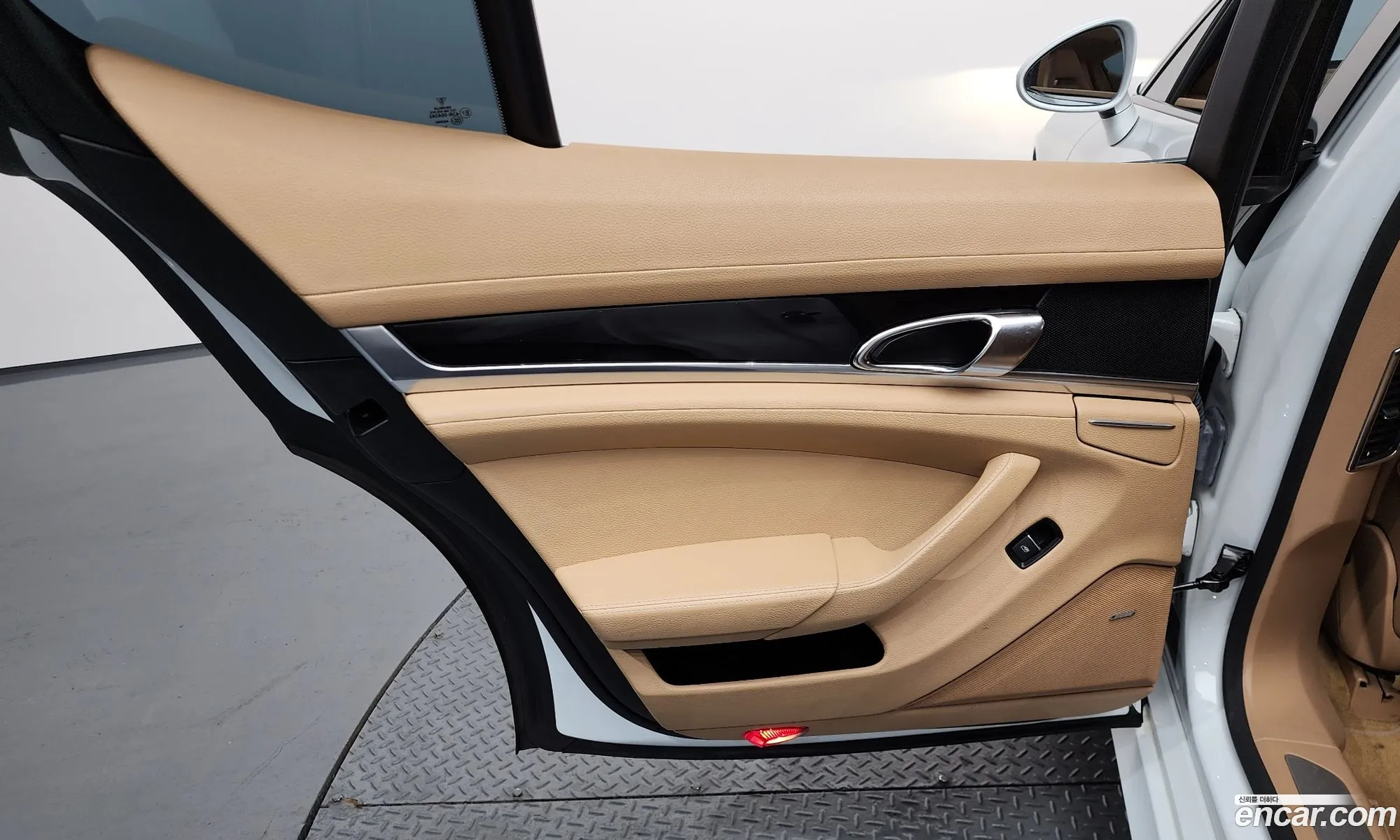 Porsche Panamera 2014 WP0AE2973EL035123 — 12