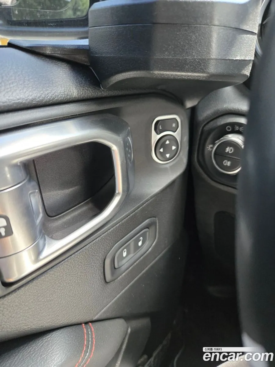 Jeep Wrangler 2020 — 8