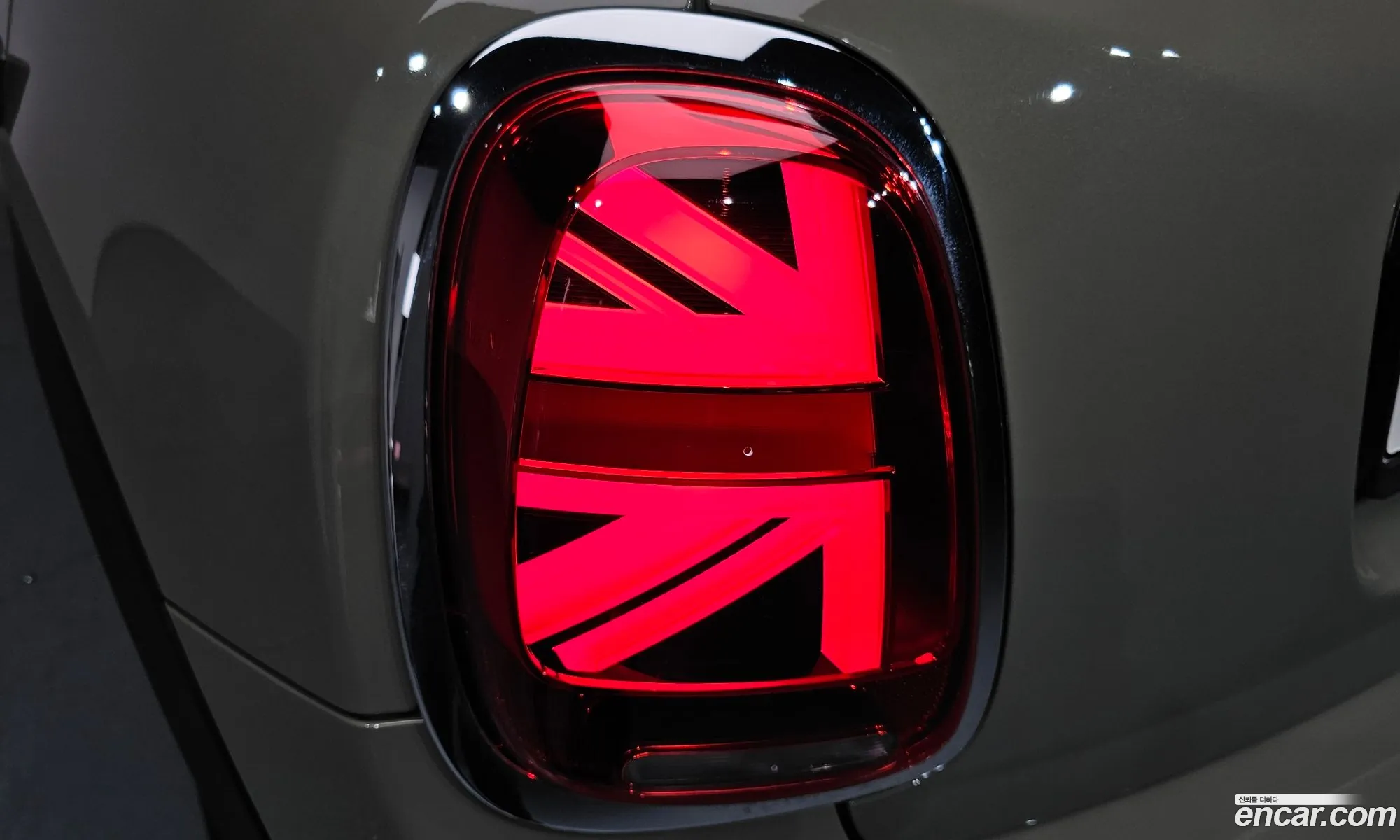 Mini Cooper 2020 — 19