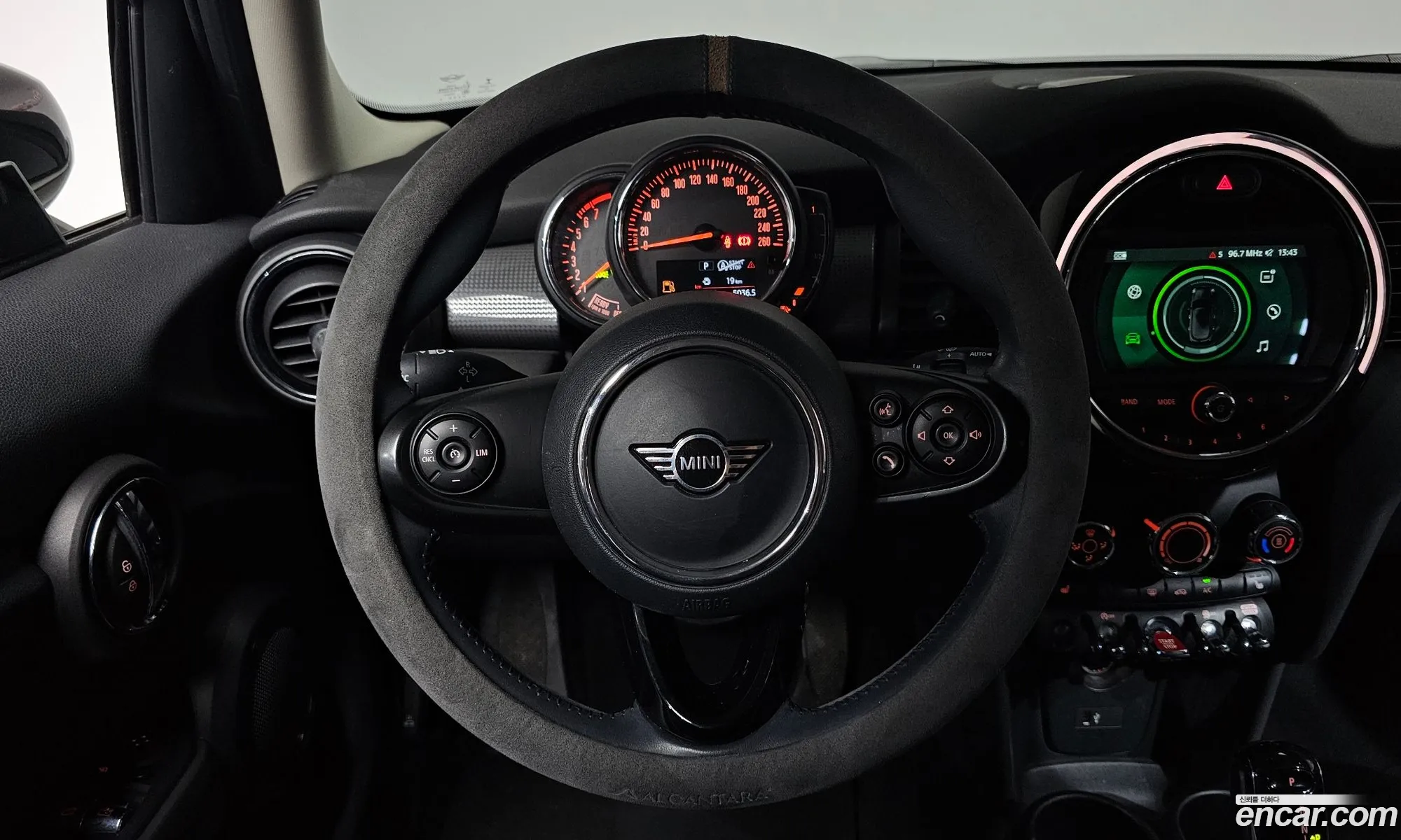 Mini Cooper 2020 — 7