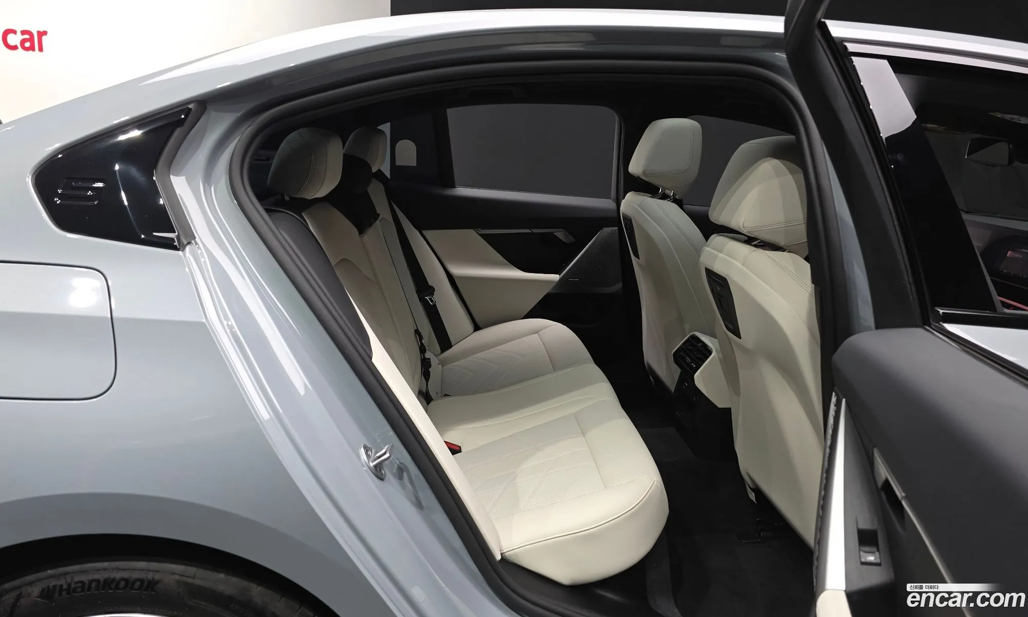 BMW 5 Series 2025 WBA41FL07SCU60820 — 9