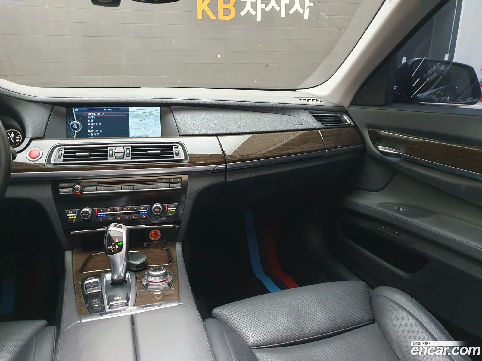 BMW 7 Series 2009 — 3