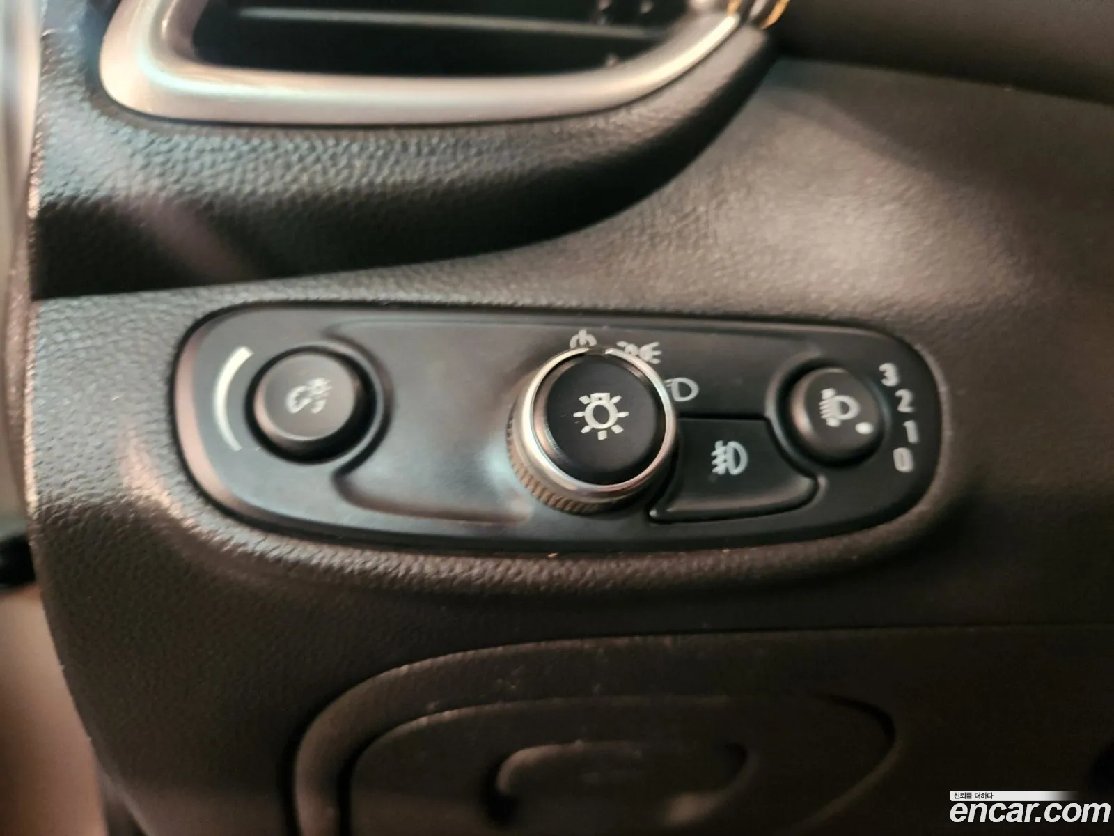 Chevrolet (GM Daewoo) Trax 2017 — 4