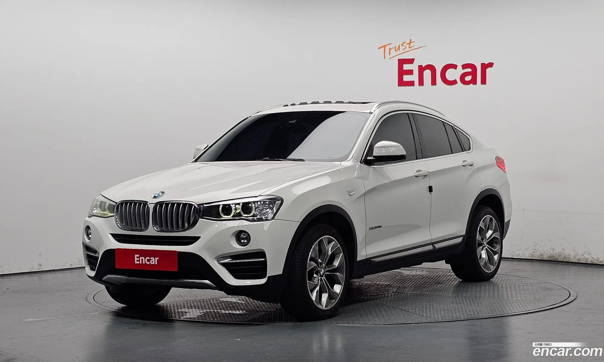 BMW X4 2015 — 28