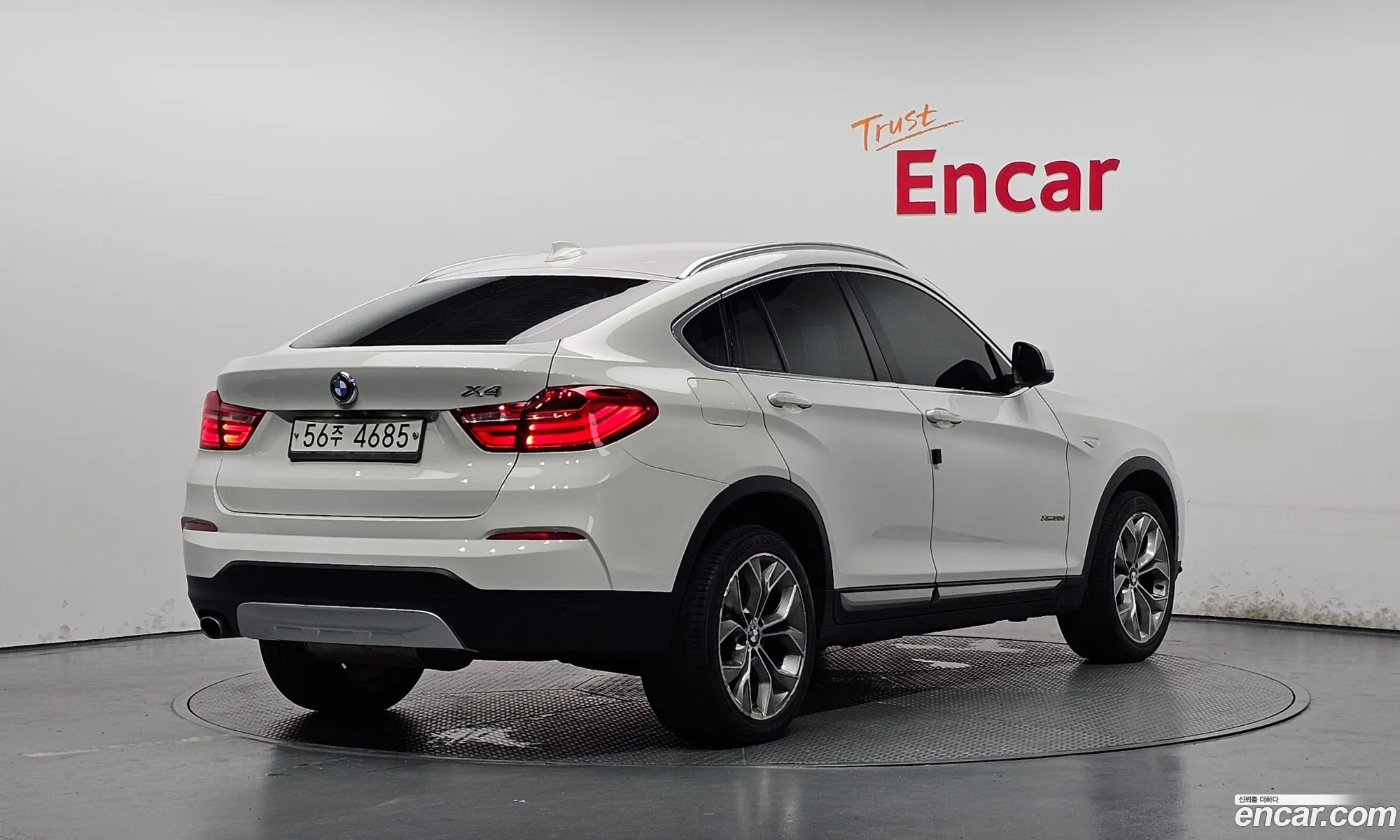 BMW X4 2015 — 12